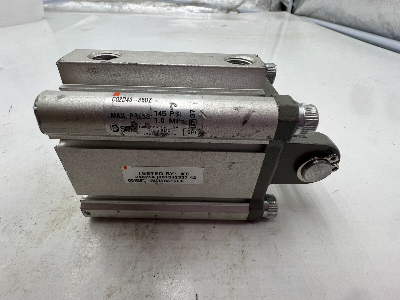 (LOT OF 2) SMC CQ2D40-35DZ Pneumatic Cylinder 40mm Bore x 35mm Stroke