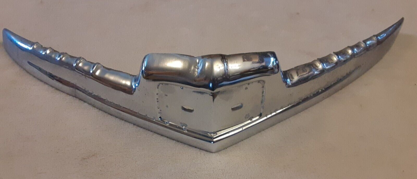 Vintage 1930\'s-1960\'s International Truck Hood Chrome Ornament # 61980-R1-7538