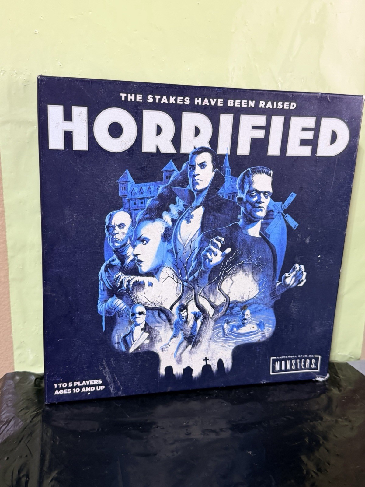 Ravensburger Horrified Universal Monsters Strategy Board Game slightly used