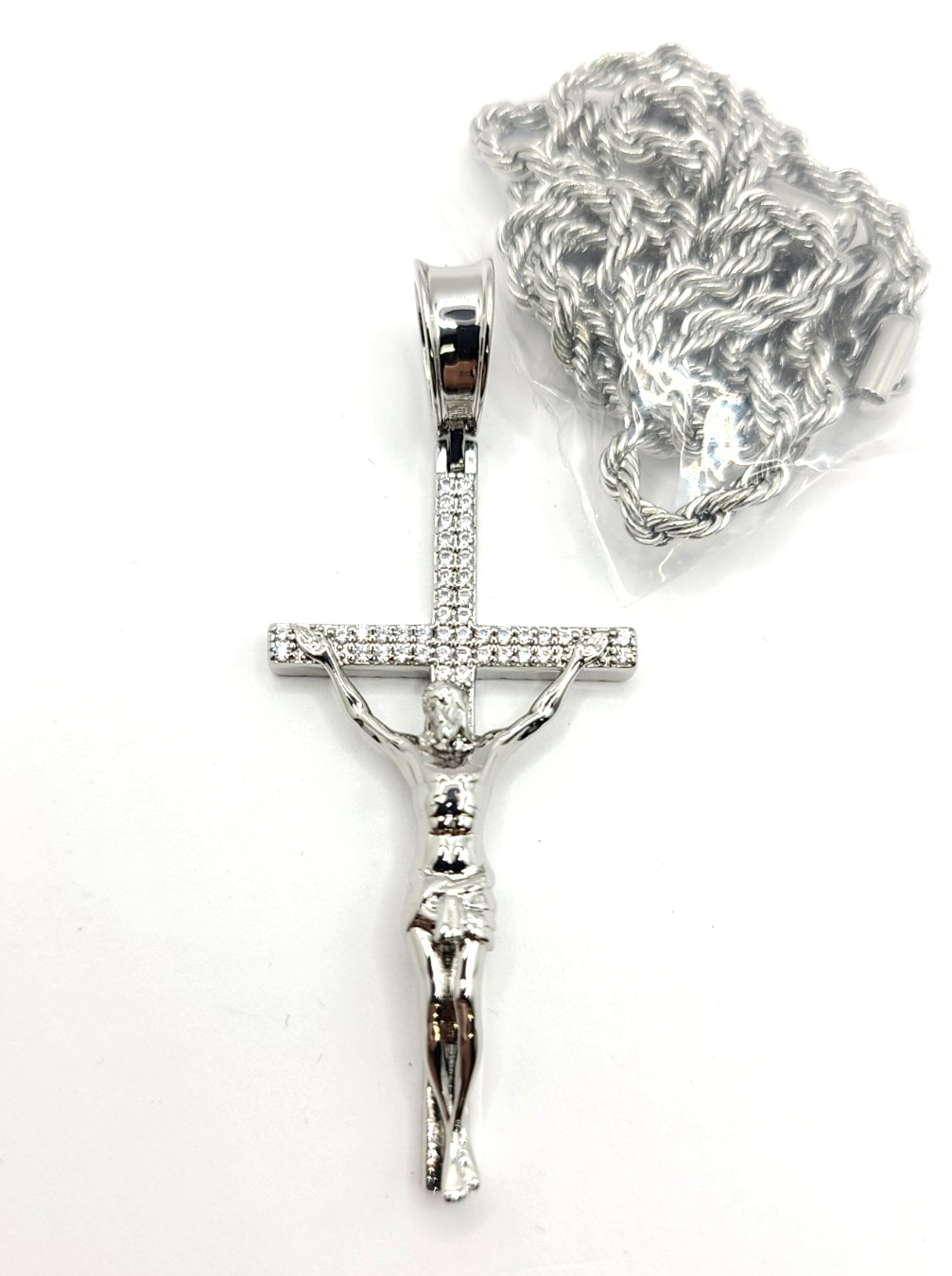 Helloice Iced Jesus On Cross Pendant Necklace