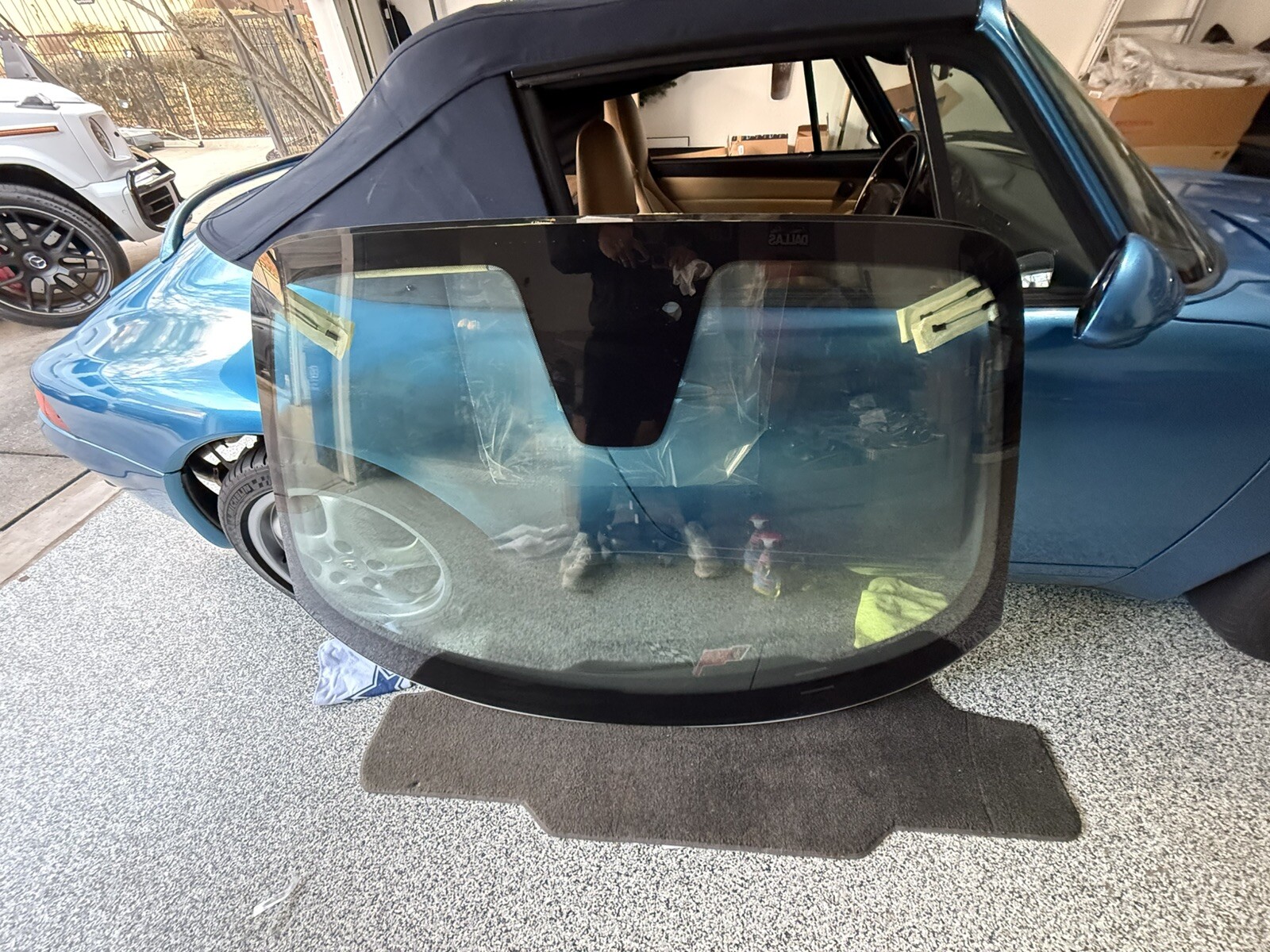 2022-2025 MCLAREN ARTURA NEW FRONT WINDSHIELD WINDOW GLASS OEM