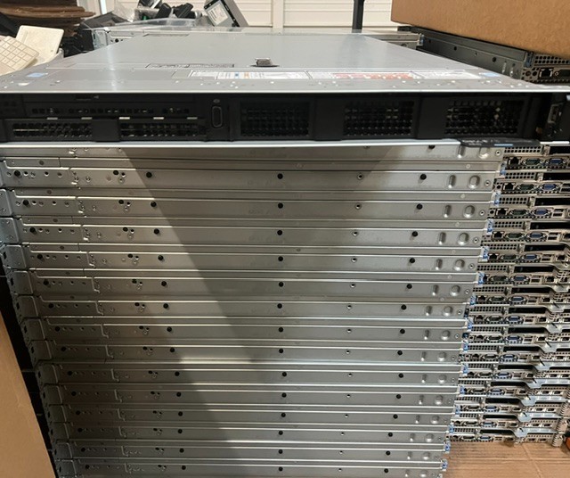 Dell R640 Diskless Servers 2x Gold 18-Cores 6254 3.10GHz CPU, 32gb RAM, No Raid Dell R640 Diskless Servers 2x Gold 18-Cores 6254 3.10GHz CPU, 32gb RAM, No Raid