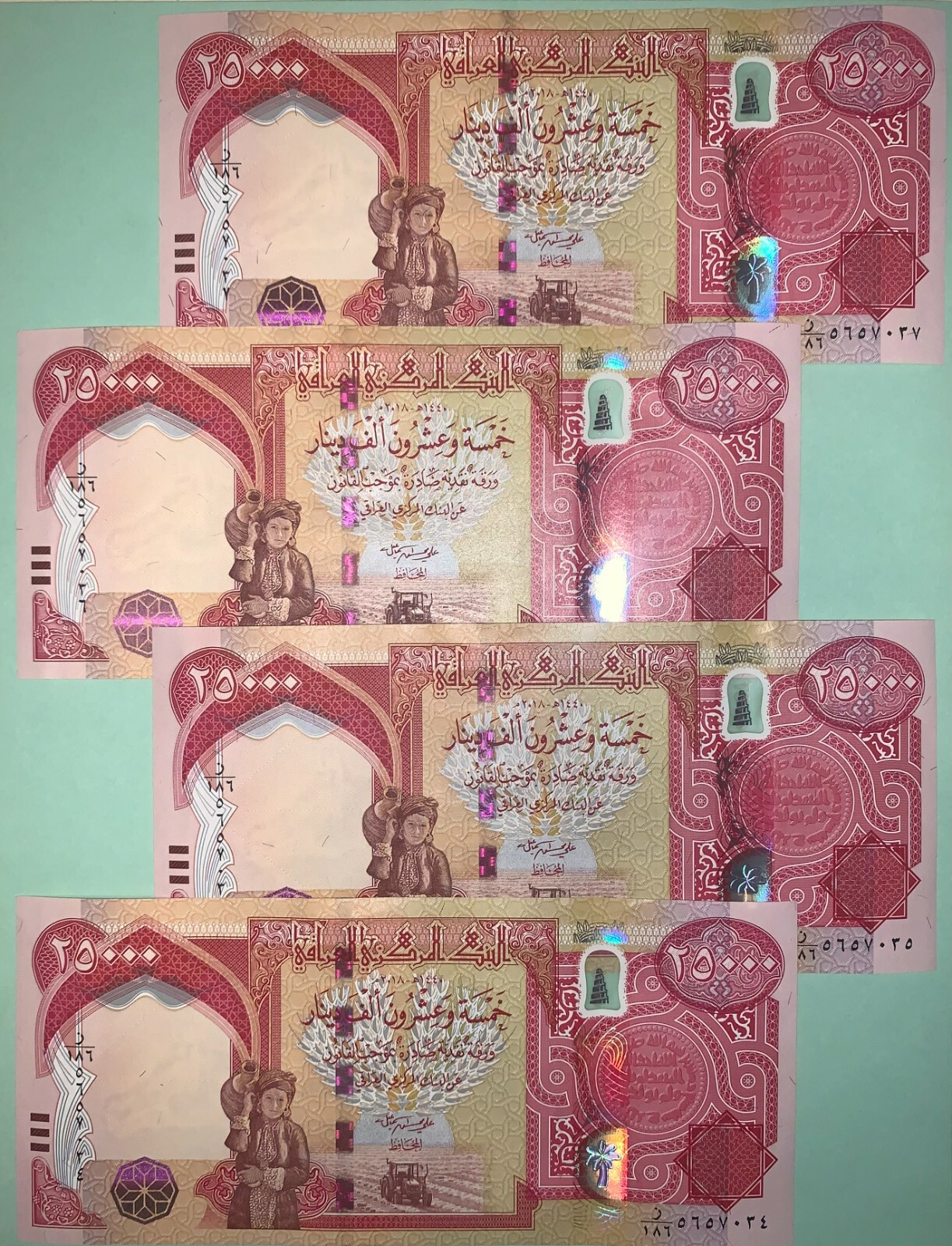 200,000 Iraqi Dinars (8 x 25000) NEW 2023 UNCIRCULATED Notes 200K IQD Authentic