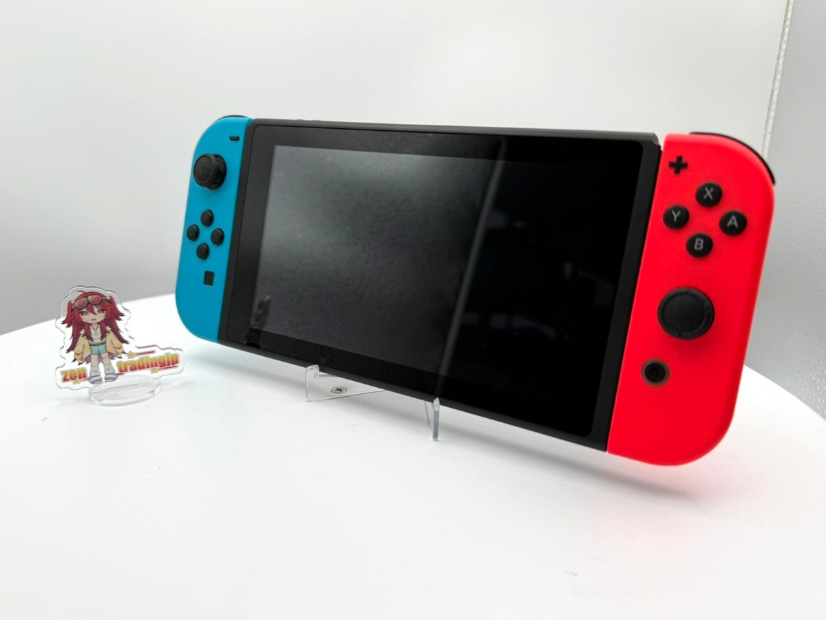 Nintendo Switch Console w/JoyCon Random Color Rank A