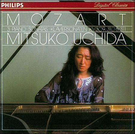 W.A. MOZART - Mozart: 3 Piano Sonatas Klaviersonaten \'Like New\' 01/23