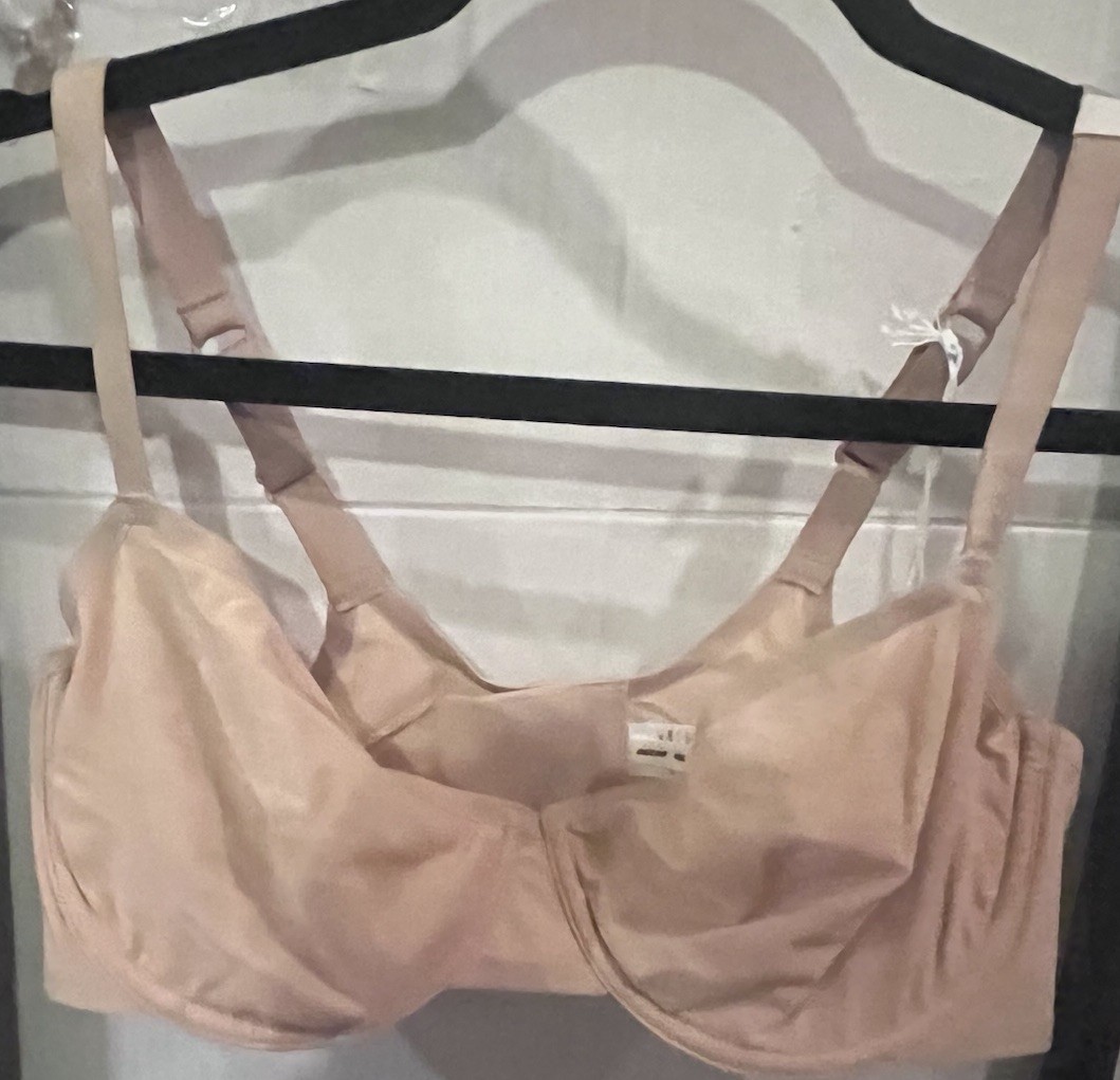 NWT Aerie Smoothiez 40C Plunge Bra Beige Seamless Comfort T-Shirt Balconette