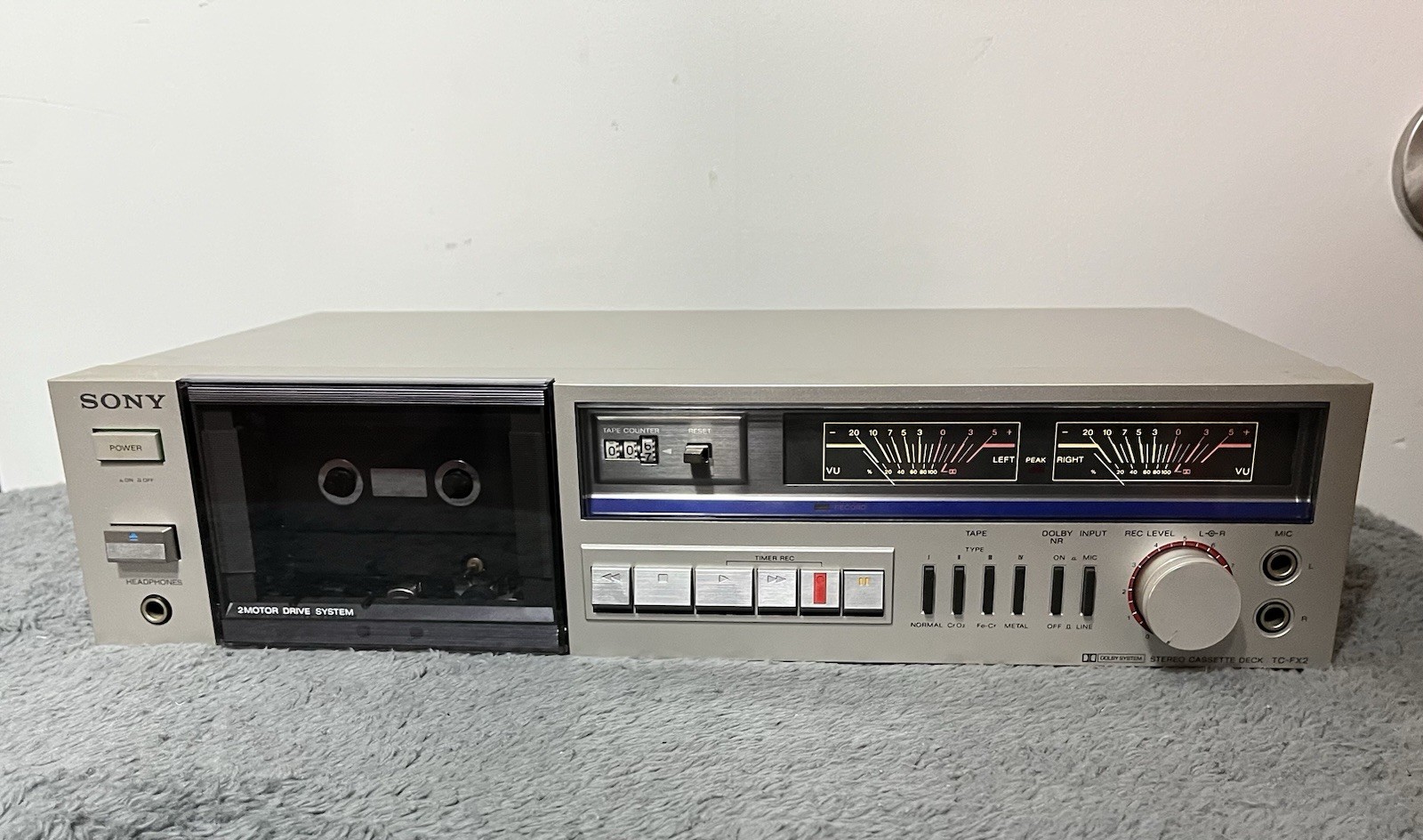 Vintage Sony TC-FX2 Stereo Cassette Deck Dolby NR Silver Japan *Tested~Working*