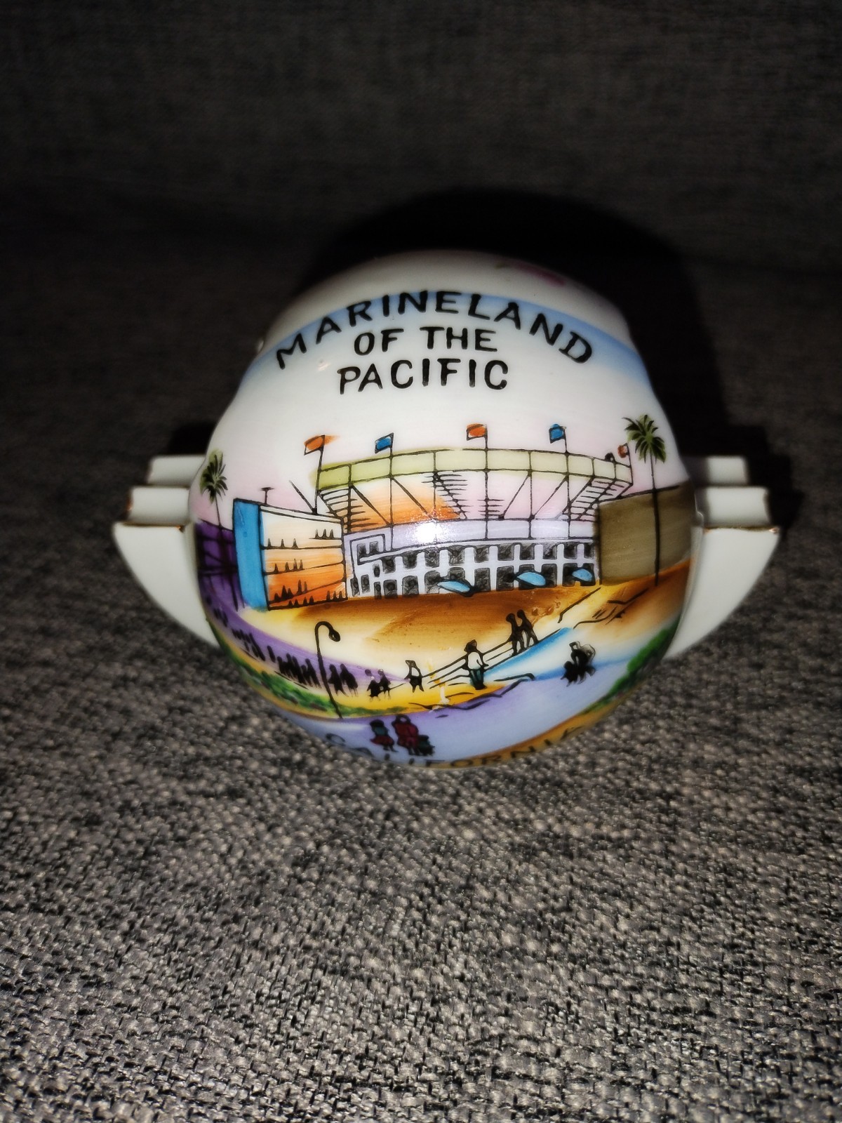Vintage Marineland Of The Pacific Art Deco Style Souvenir Ashtray Numbered 5536 Vintage Marineland Of The Pacific Art Deco Style Souvenir Ashtray Numbered 5536