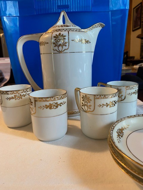 Noritake 1921 N1097 Chocolate Pot 6 3/4 Noritake 1921 N1097 Chocolate Pot 6 3/4