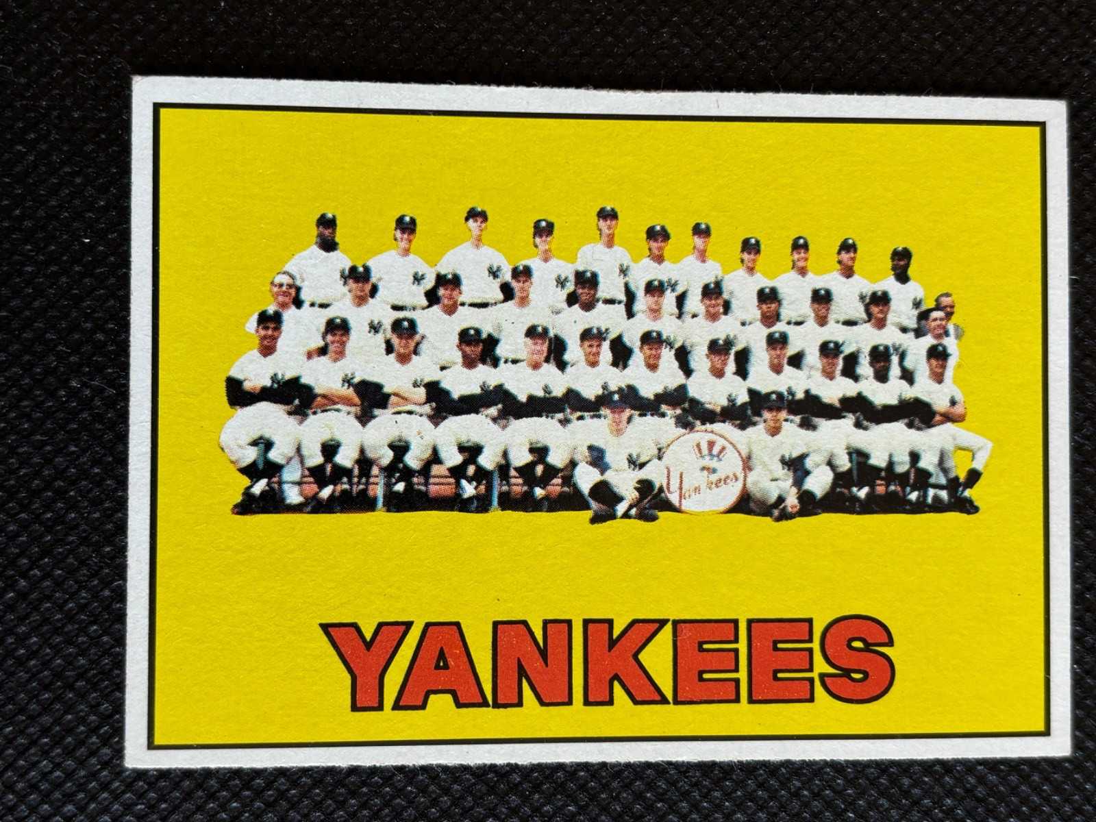 1967 Topps New York Yankees #131 team card NEAR MINT or better Gorgeous Color
