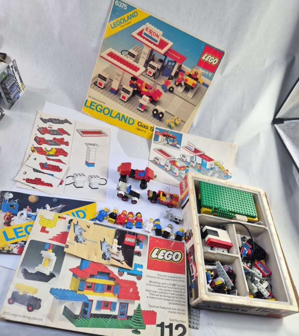 Vintage LEGO Manuals Lot Early 1980\'s, 6375, 112, & Minifigures, Spacemen ***