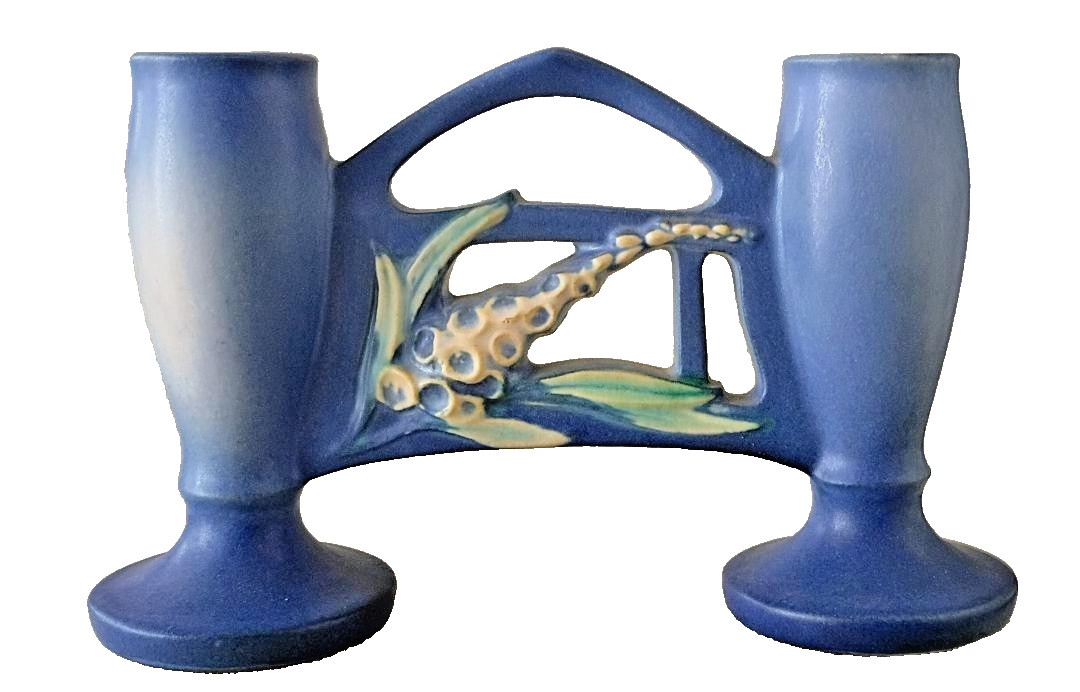VINTAGE ROSEVILLE POTTERY BLUE FOXGLOVE DOUBLE BUD VASE / GATE #160-4.5 USA