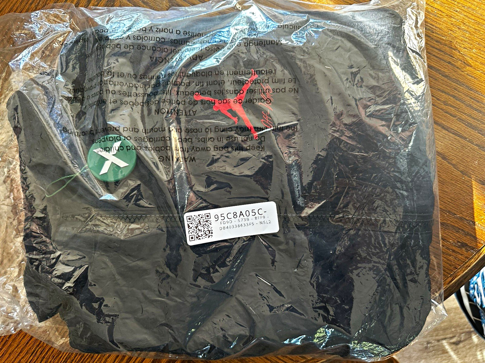 Off-White x Jordan Men\'s Full Zip Colorblock Track Jacket Black/Gray M Off-White x Jordan Men\'s Full Zip Colorblock Track Jacket Black/Gray M