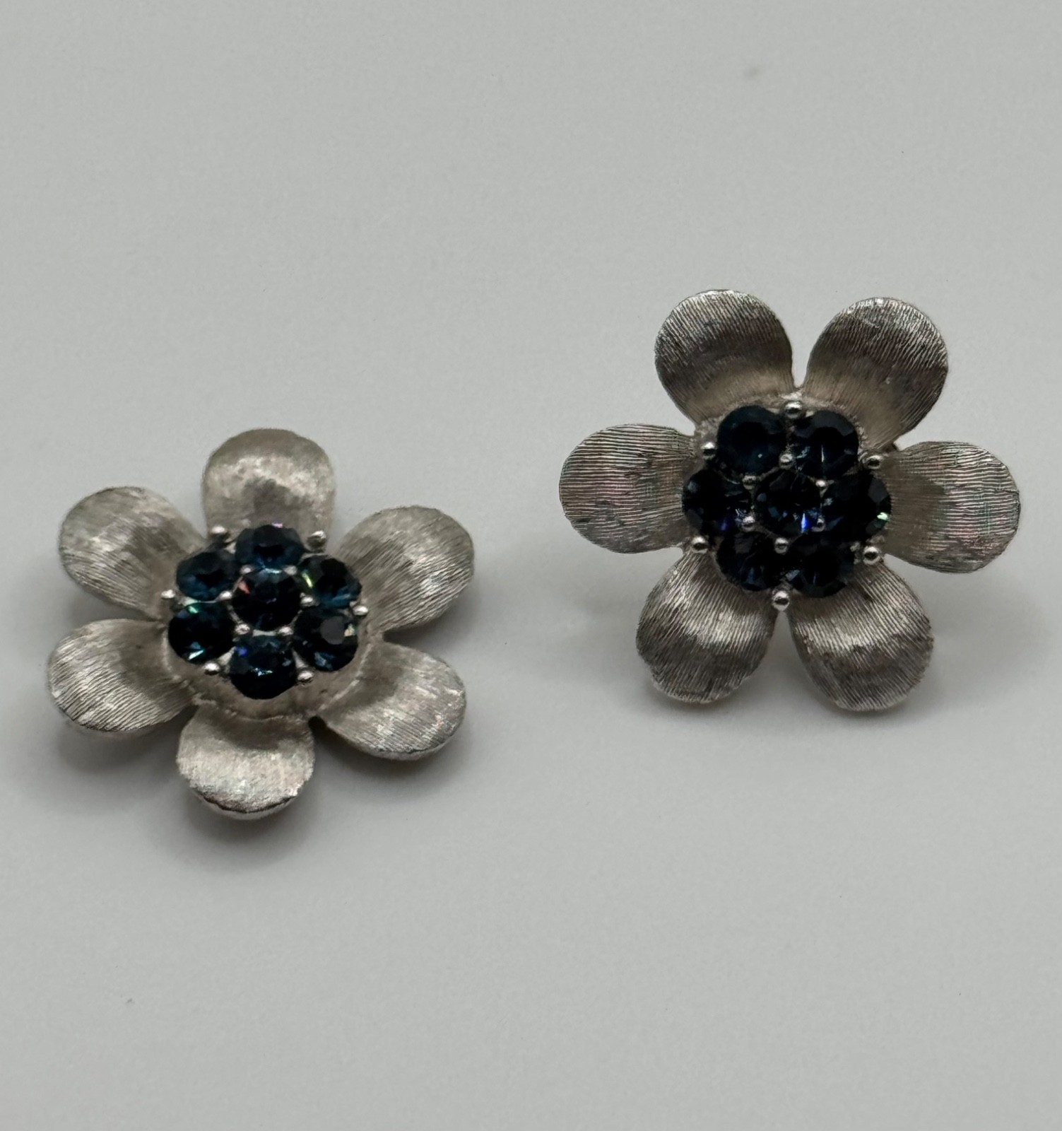 FOR REPAIR Vintage Trifari Unsigned Birthday Ribbon Flower Rhinestone Earrings FOR REPAIR Vintage Trifari Unsigned Birthday Ribbon Flower Rhinestone Earrings