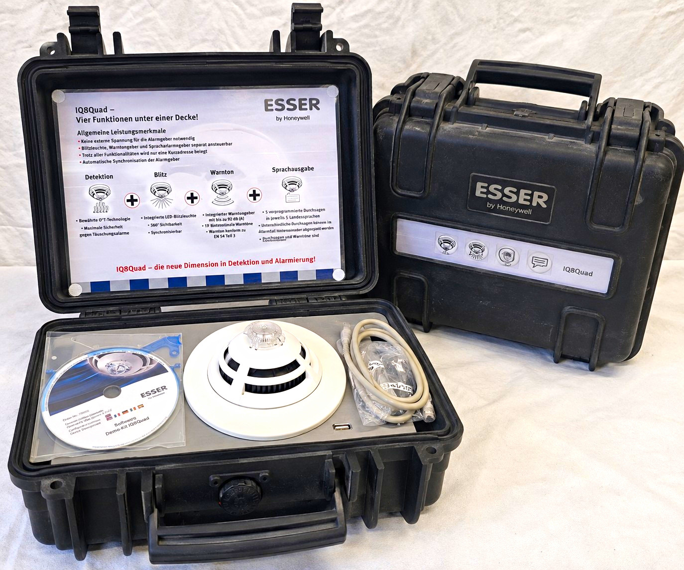 ESSER by Honeywell IQ8Quad Demo Case 769836 - Original Presentation Case
