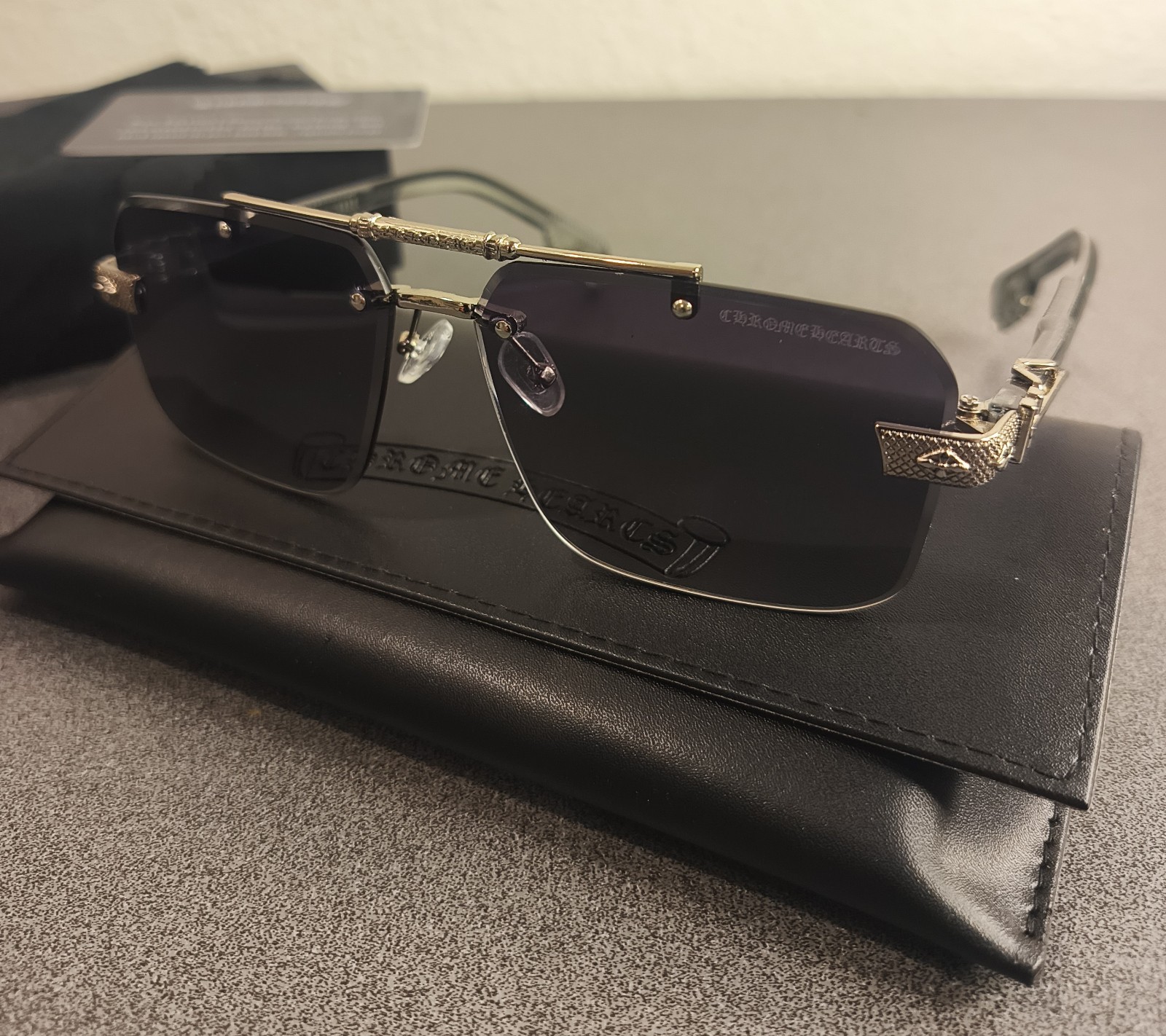 Chrome Hearts Rimless Sunglasses Black/Gold w Box Chrome Hearts Rimless Sunglasses Black/Gold w Box