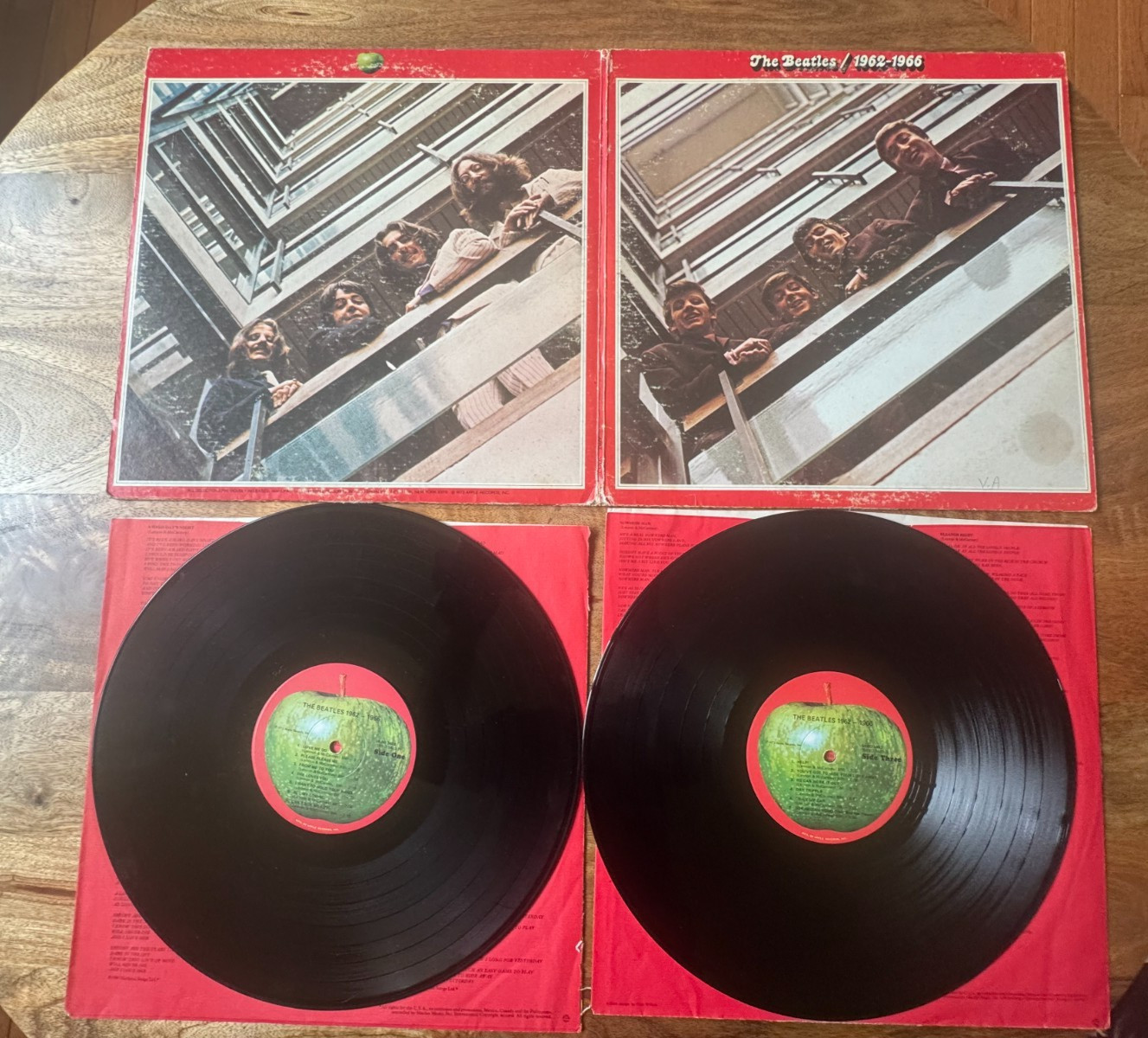 THE BEATLES 1962-1966 EX+ 1973 Apple SKBO 3403 2 LP LP-VG++, COVER-VG