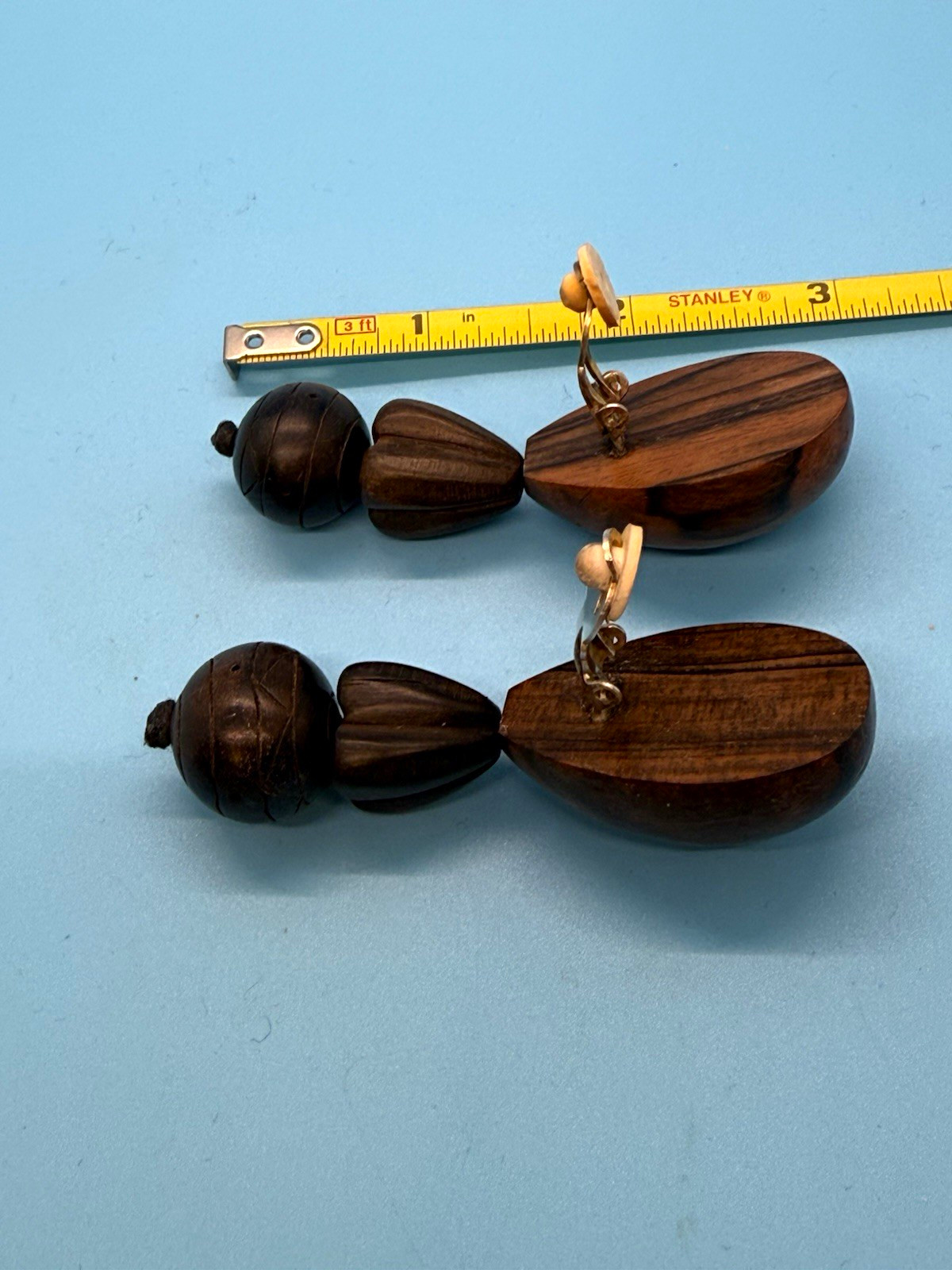 Vintage Monies unmarked Brown Wood Beaded Teardrop Clip-On Dangle/Drop Earrings 
