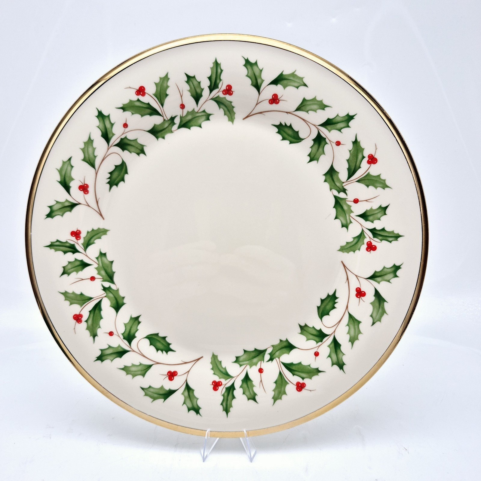 Lenox Holiday Holly Berry Dinner Plates 10 3/4” 24 Karat Gold Trim USA