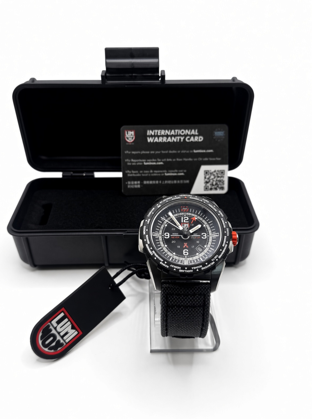 **NEW** Luminox Swiss 3761 Bear Grylls Air Series Men\'s Watch - Silver/Black B&P