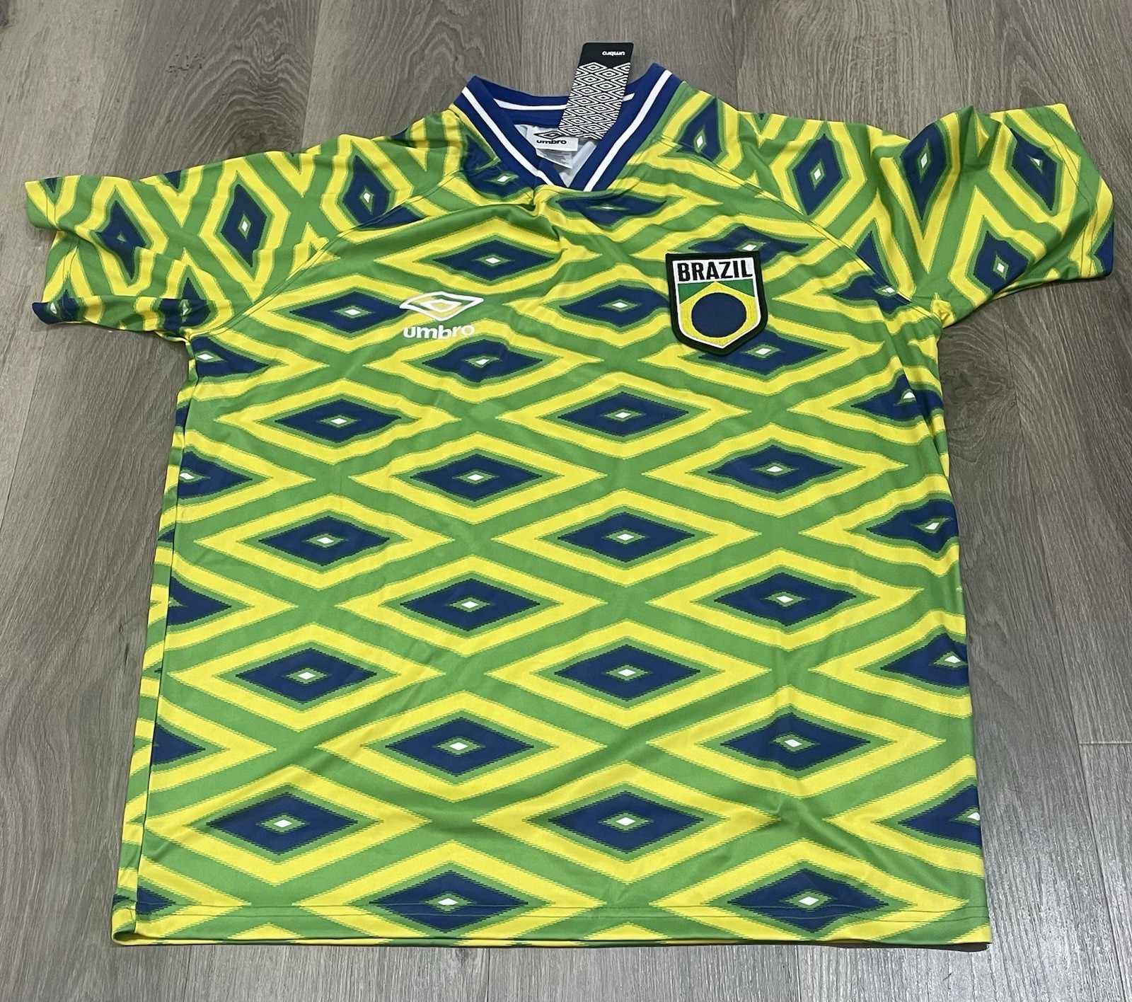 Men\'s Yellow Blue Brazil Umbro Soccer Jersey Vintage Size Small World Cup NWT