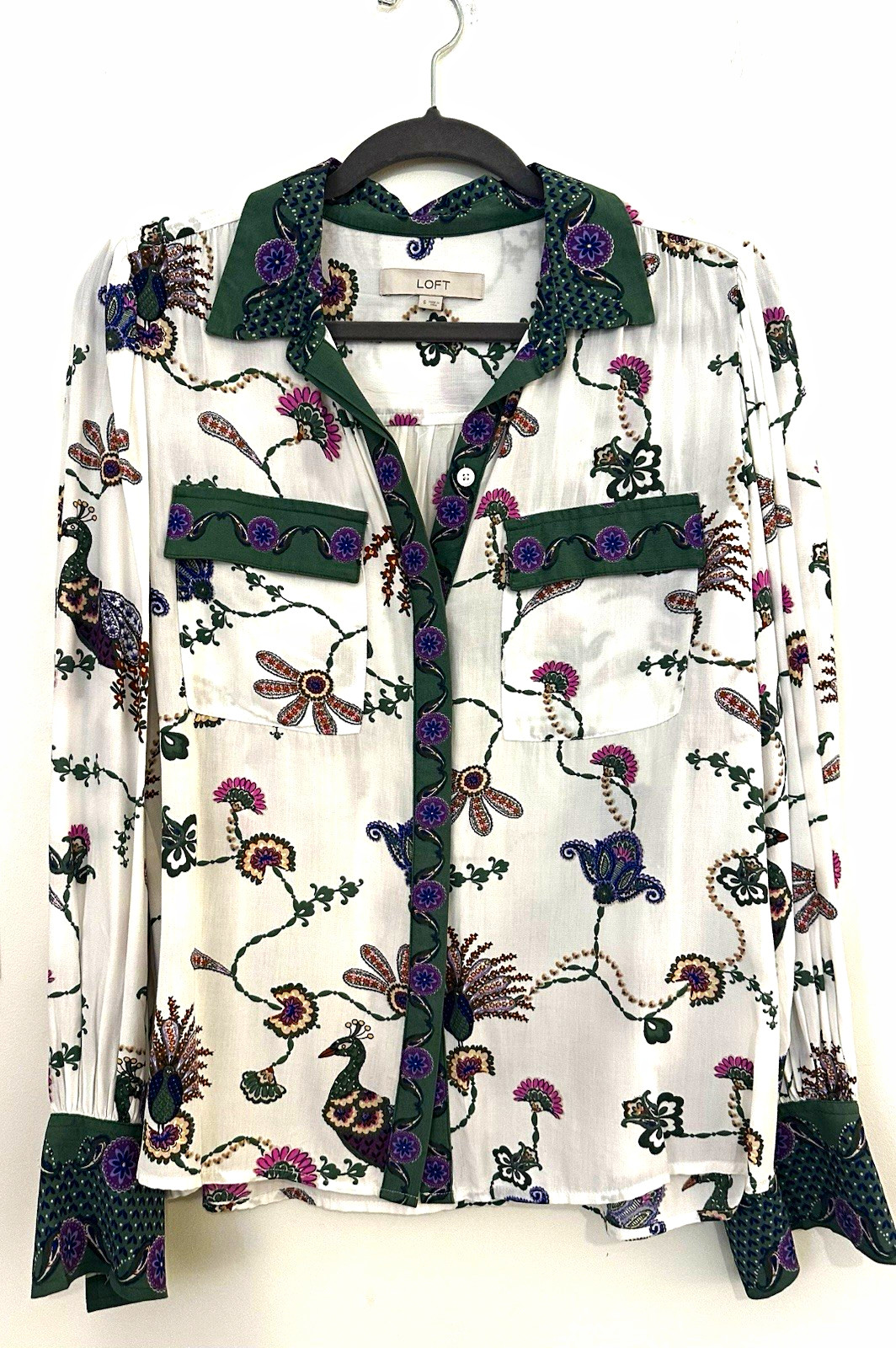 LOFT Women\'s Floral Peacock Button-Up Blouse S White Green Purple Viscose