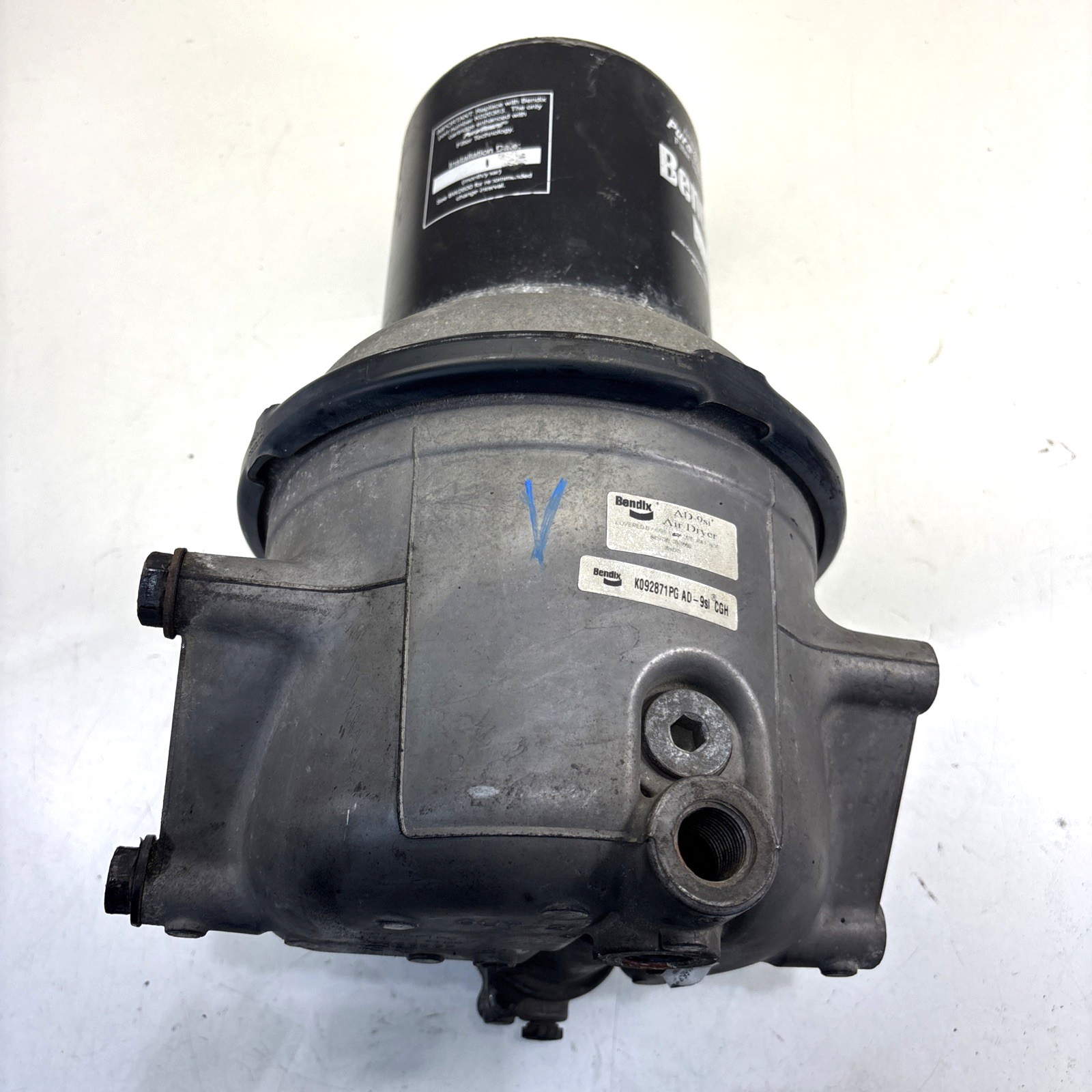 OEM Bendix Air Brake Dryer K092871PG OEM Bendix Air Brake Dryer K092871PG