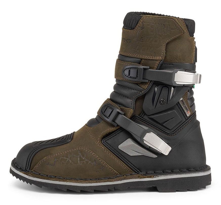 Forma TERRA EVO LOW Dry motorcycle boots, waterproof adventure dual adv riding Forma TERRA EVO LOW Dry motorcycle boots, waterproof adventure dual adv riding