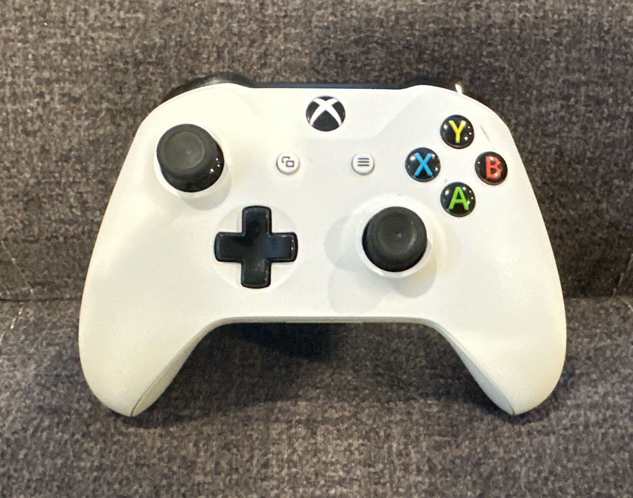 Official Microsoft Xbox One White Black Controller ~ Works Great ~ Authentic