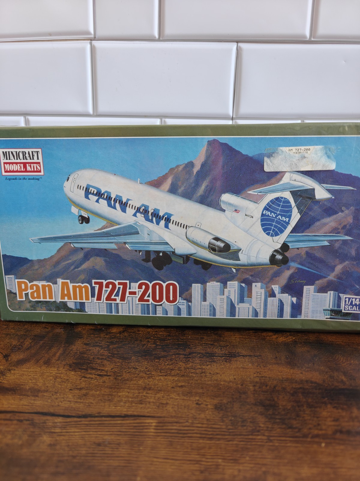 Minicraft 1/144 Pan Am Boeing 727-200 1980s Airliner Trijet Model Kit SEALED