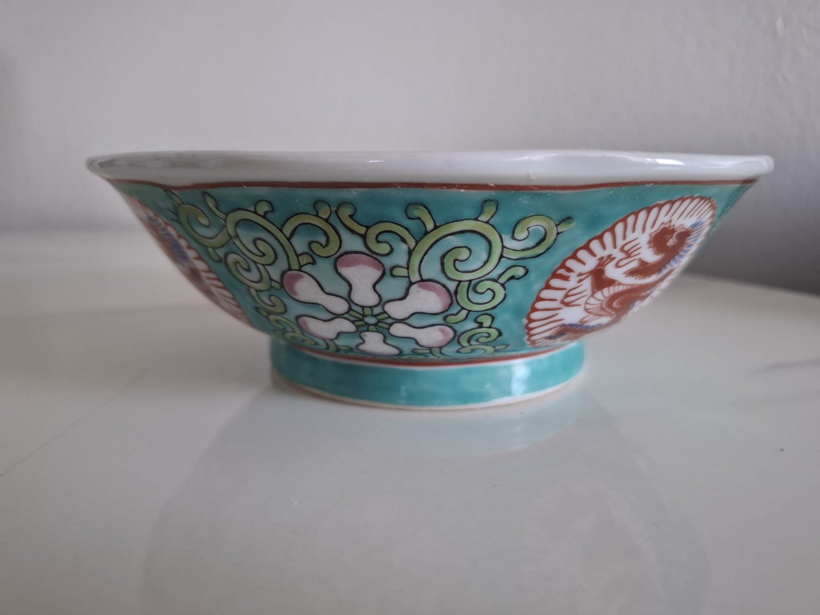 Beautiful Antique Wanli Chinese Green with Red Dragon Porcelain Bowl 19th
