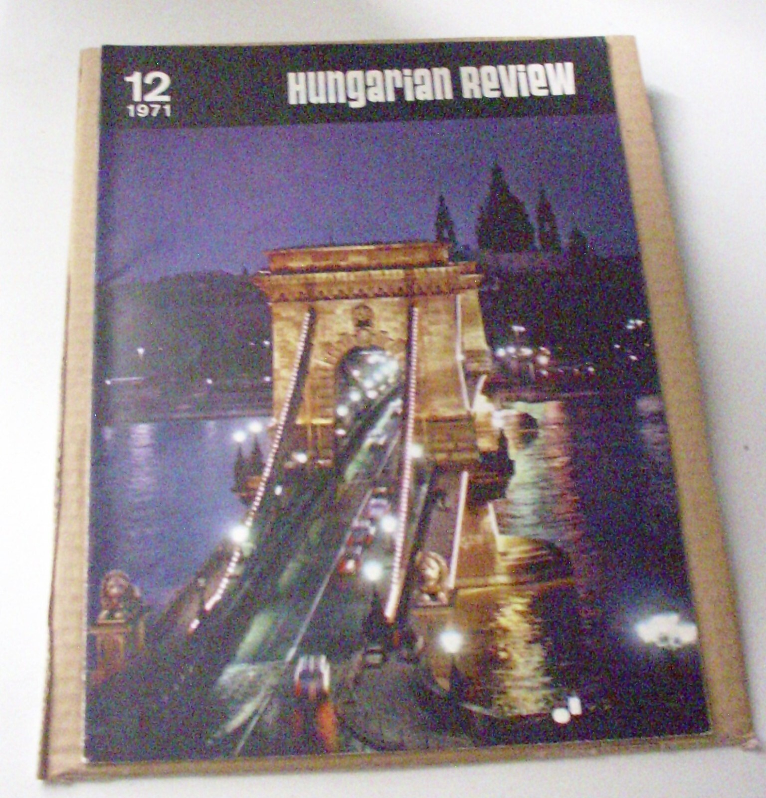 Vintage 1971 #12 HUNGARIAN REVIEW Magazine front cover The Chain Bridge