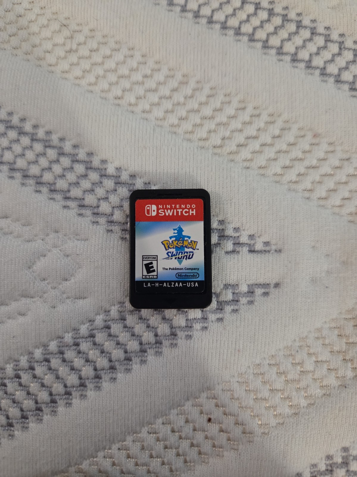 Pokemon Sword Nintendo Switch 2019 Game Cartridge Only