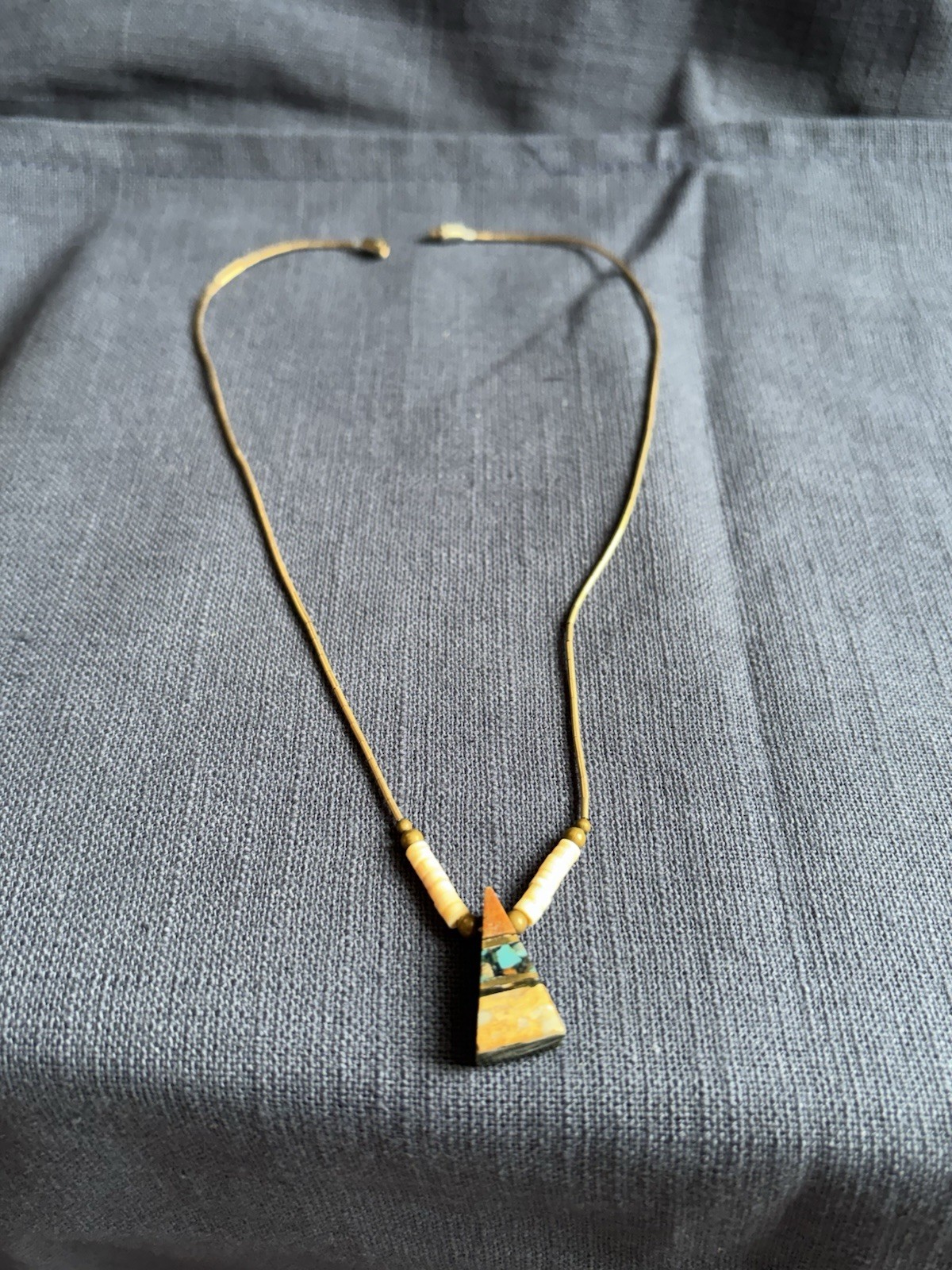 vintage Native American-style necklace vintage Native American-style necklace
