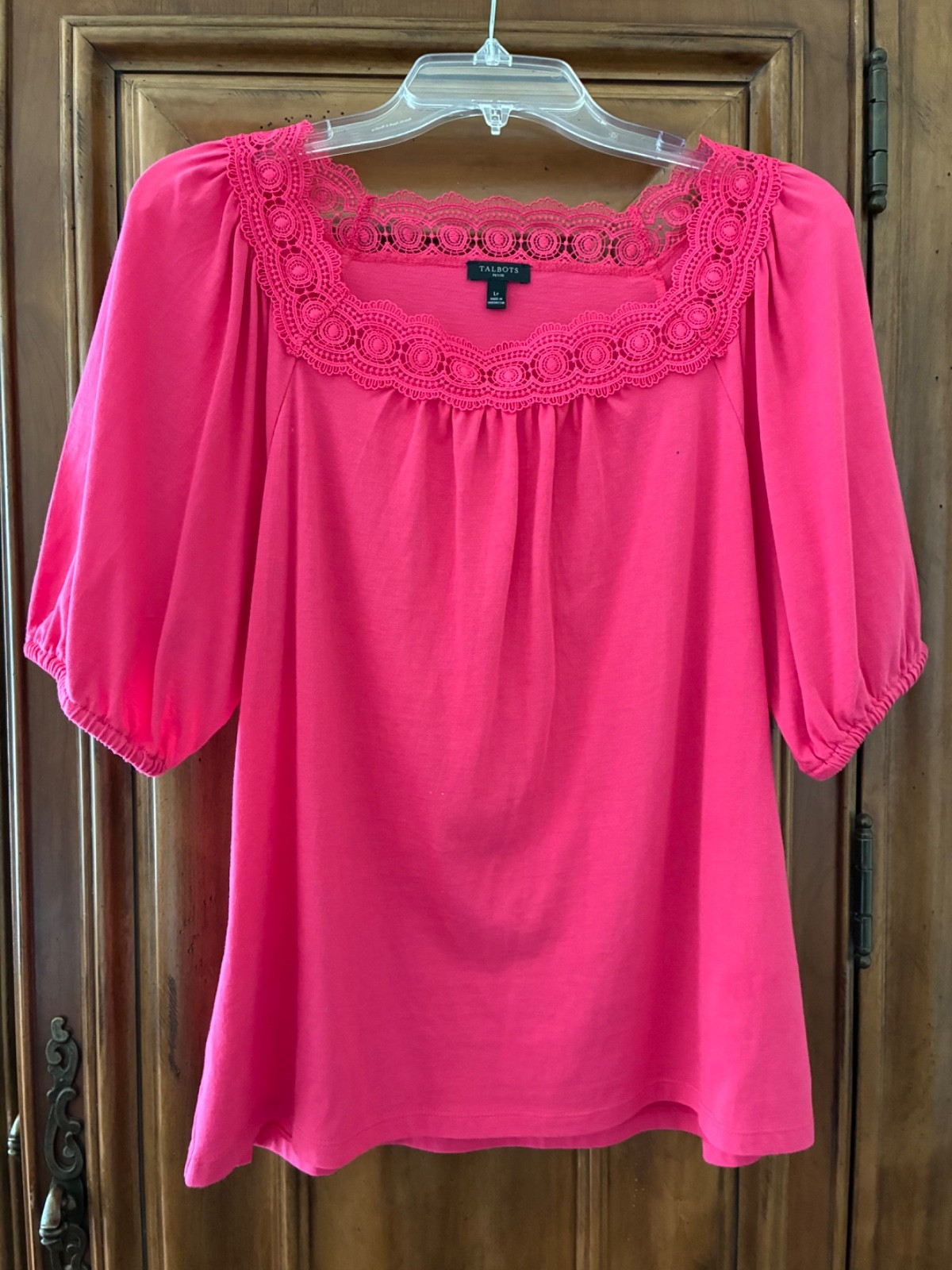 Talbots pink lace neck. top LP 100% cotton