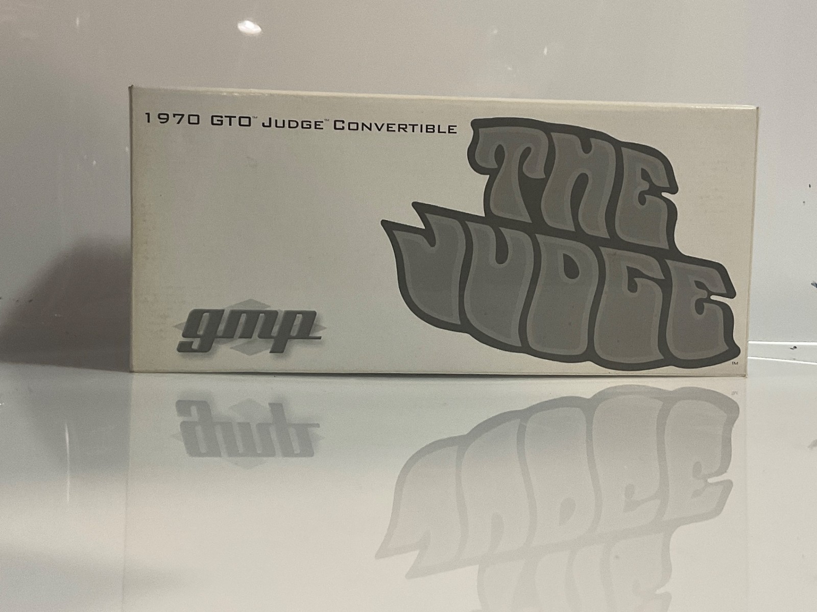 1/24 GMP 1970 GTO JUDGE CONVERTIBLE LIGHT RASHING ON CAR
