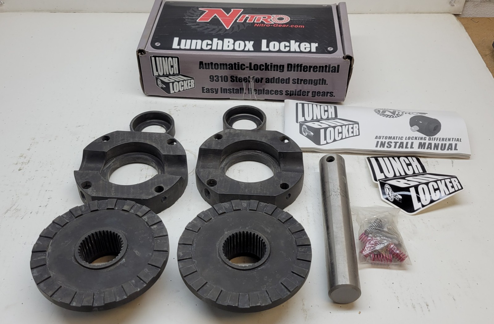 Nitro Gear & Axle Dana 70 Lunchbox Locker, 35-spline