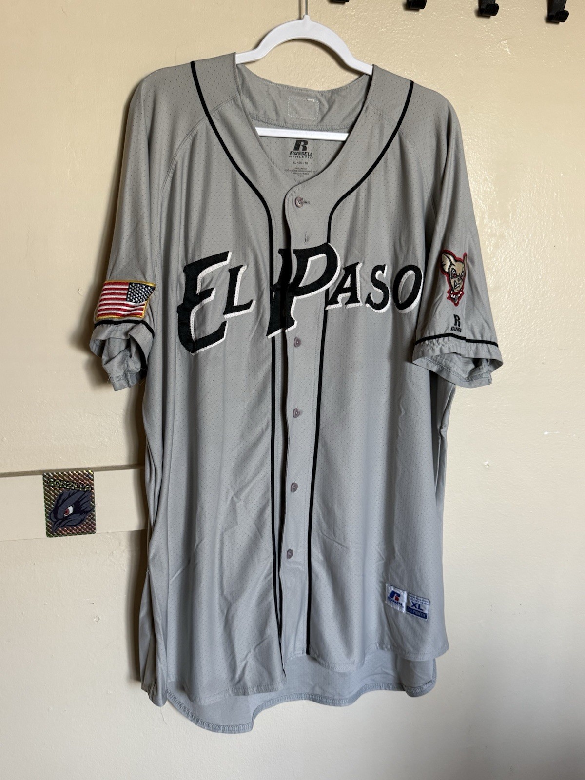 El Paso Chihuahuas Baseball Jersey MiLB Russell Athletic Gray Button Up Size XL