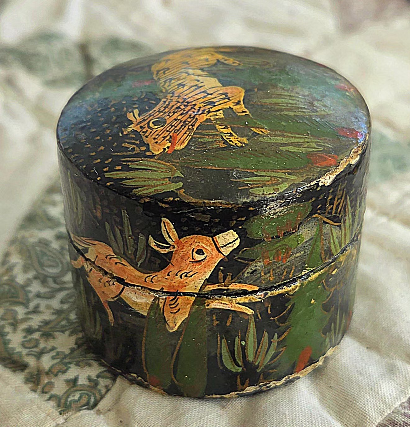 Vintage Kashmiri Paper Mache Trinket Box Hand Painted India Folk Art Animal... Vintage Kashmiri Paper Mache Trinket Box Hand Painted India Folk Art Animal...