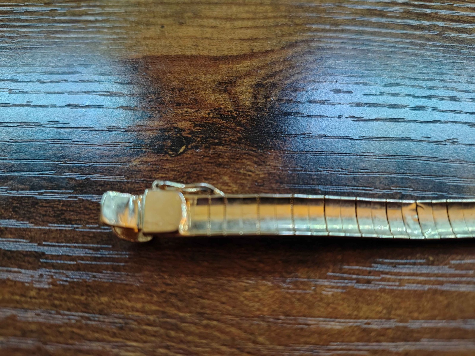 Vintage Gold Tone Link Bracelet Rectangular Segments Fold-Over Clasp