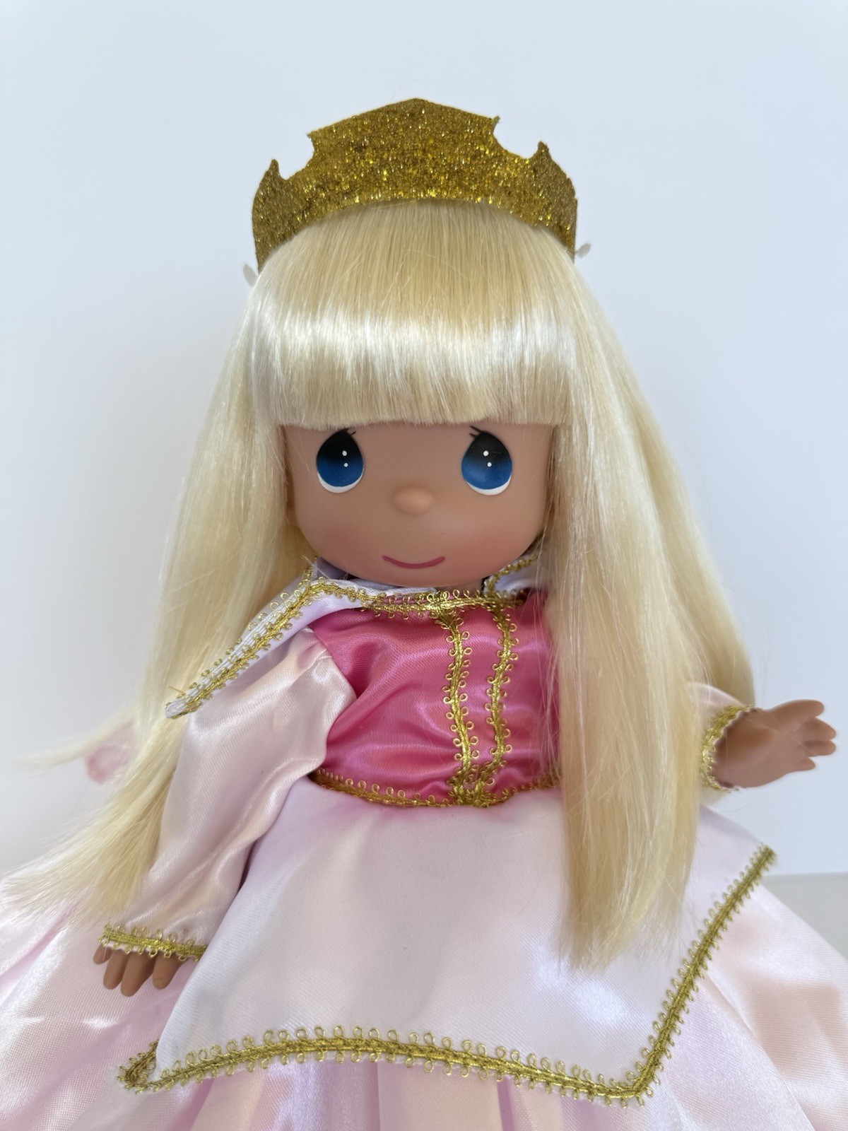 Classic Sleeping Beauty In Her Pink Dress 12 Inch Precious Moments By Linda Rick