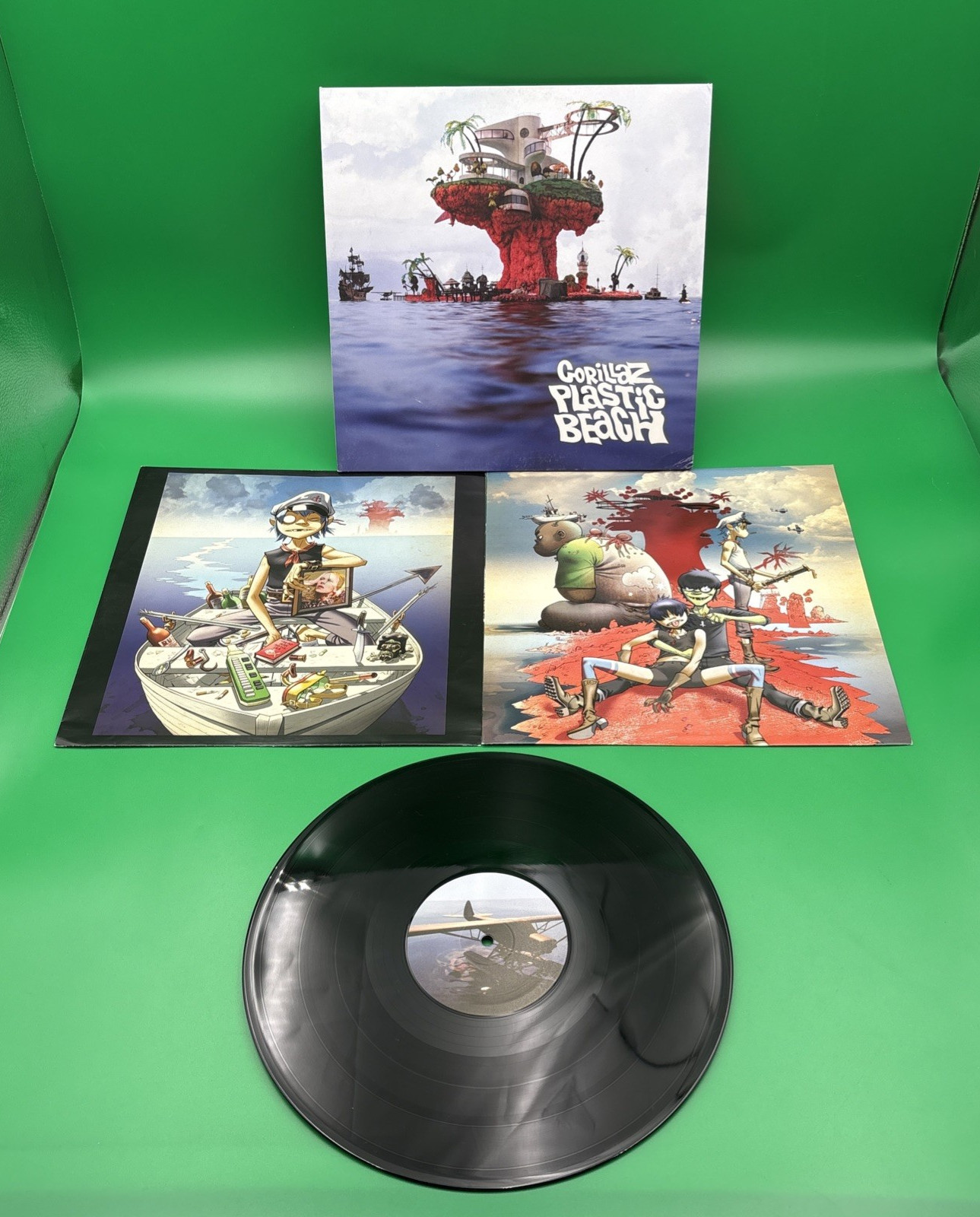 GORILLAZ Plastic Beach LP Vinyl Record Warner Records Germany 2010 Read Descript GORILLAZ Plastic Beach LP Vinyl Record Warner Records Germany 2010 Read Descript
