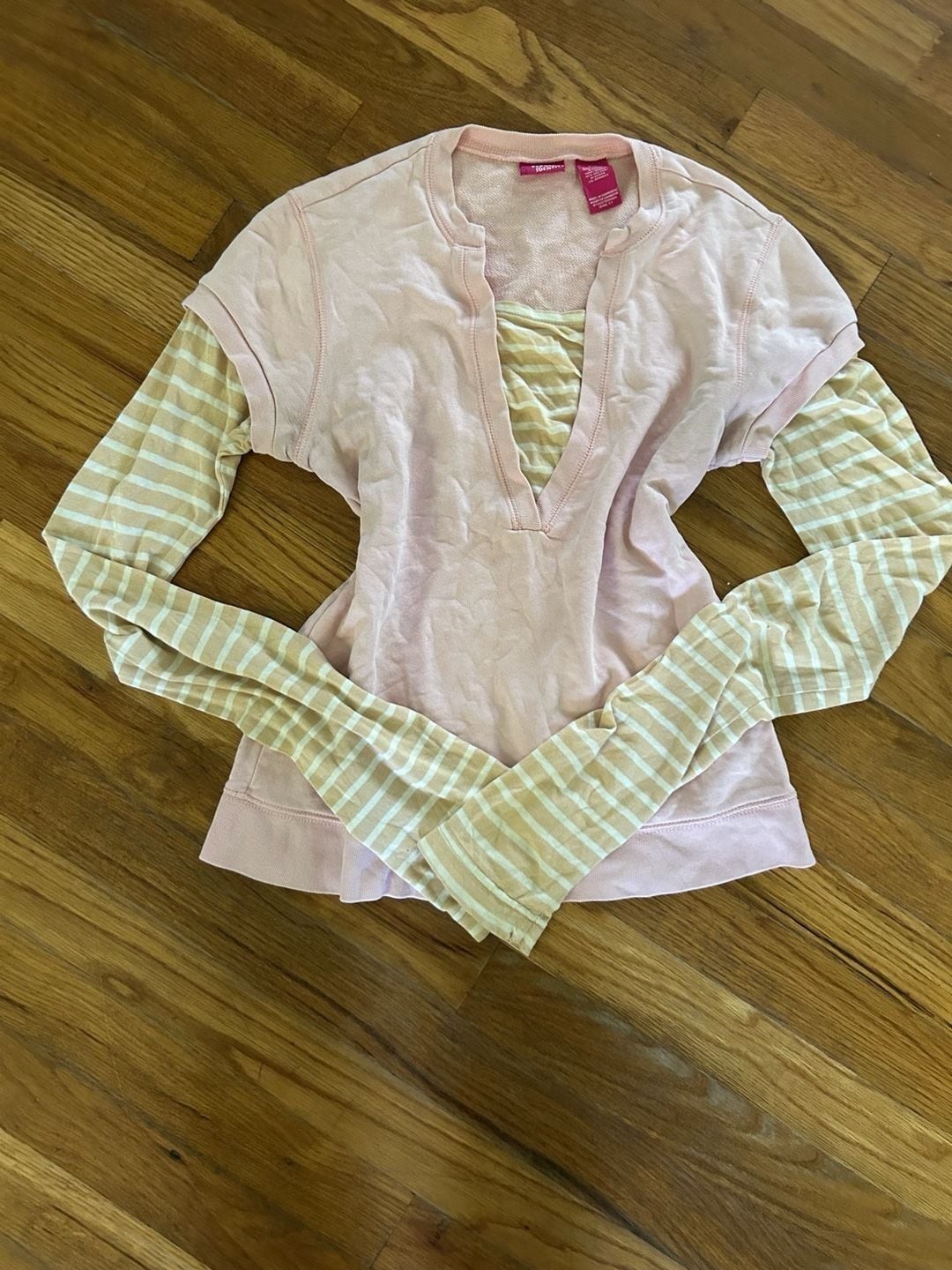 Vintage 2000s Personal Identity Pink Layered Long Sleeve Top Vintage 2000s Personal Identity Pink Layered Long Sleeve Top