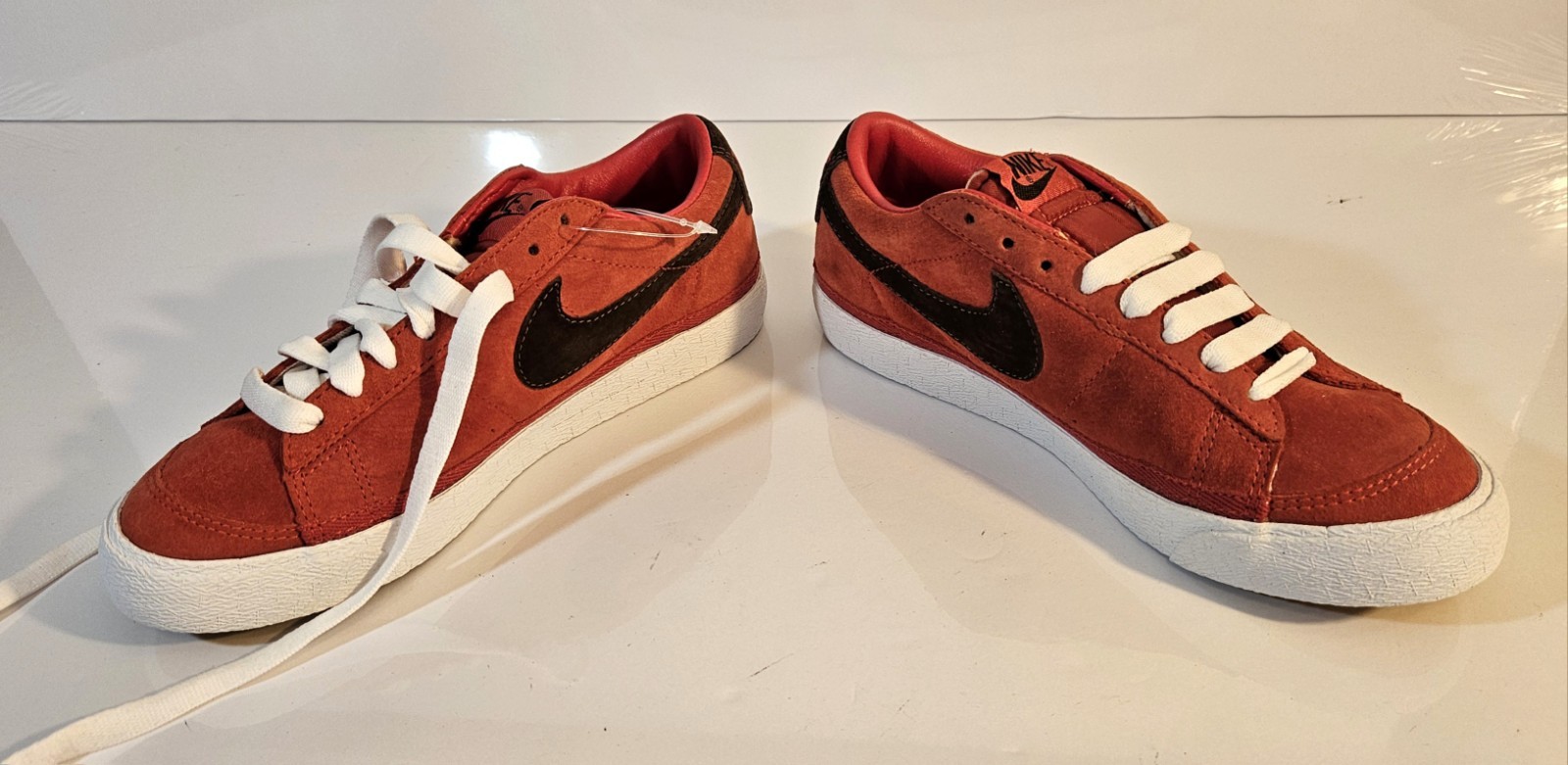 Nike Blazers Women\'s Size 7.5 Rare Y2K Vintage 2003 Lowtop Sneakers Red/Wht/Blk Nike Blazers Women\'s Size 7.5 Rare Y2K Vintage 2003 Lowtop Sneakers Red/Wht/Blk