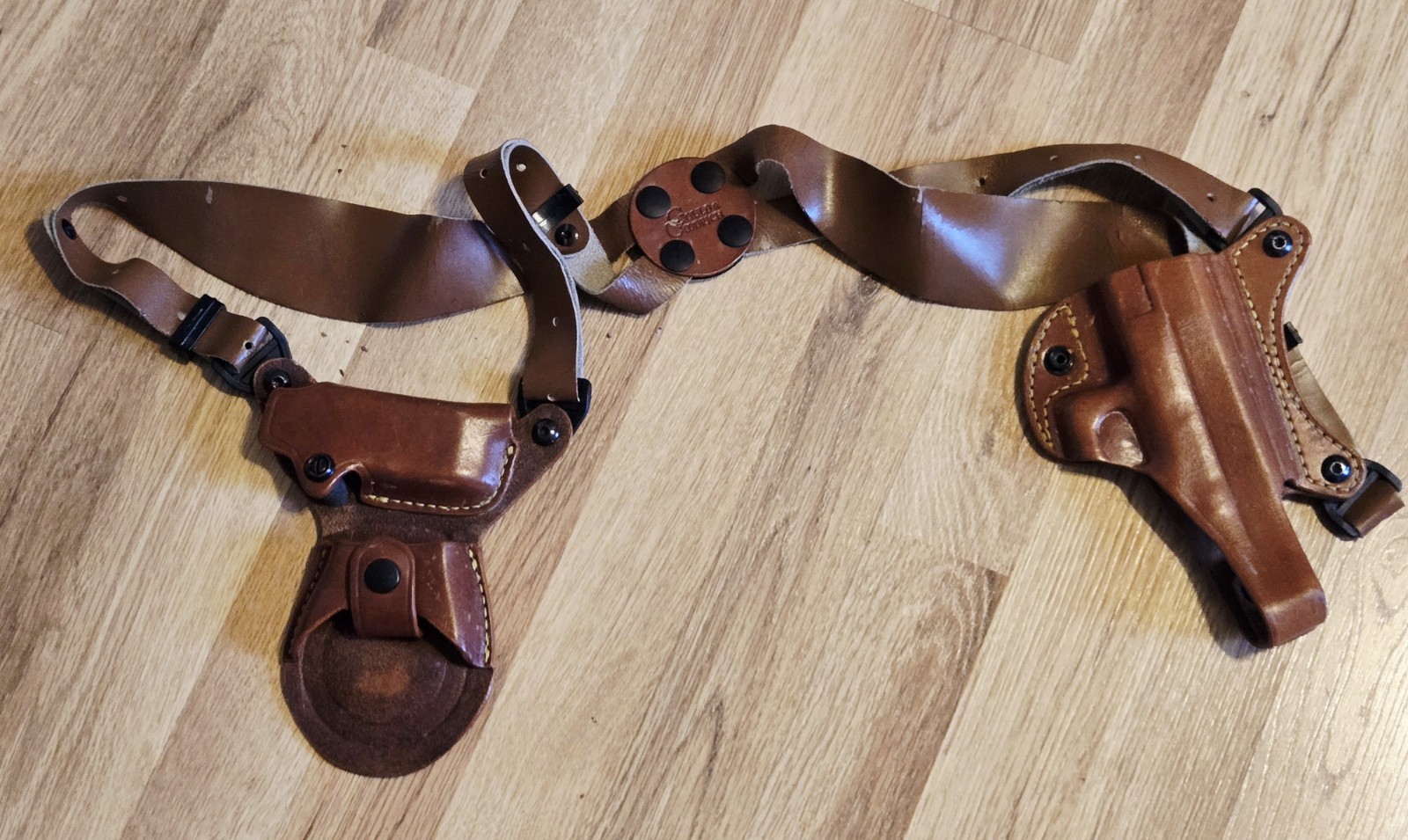 Gould & Goodrich Shoulder Holster w/ Mag Pouch, LDG 3LH