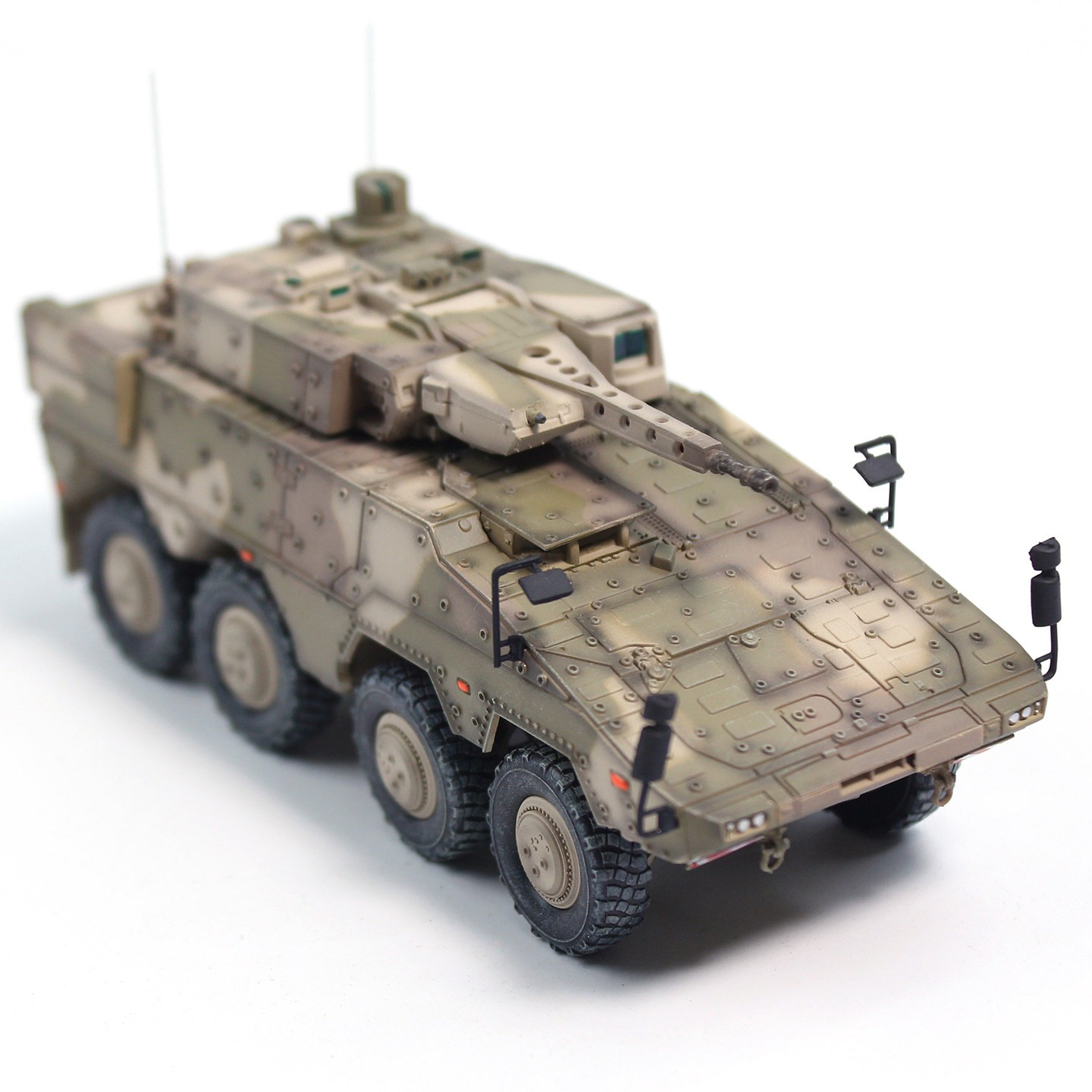 PANZERKAMPF 1/72 German boxer armored reconnaissance vehicle 15551PC Model PANZERKAMPF 1/72 German boxer armored reconnaissance vehicle 15551PC Model
