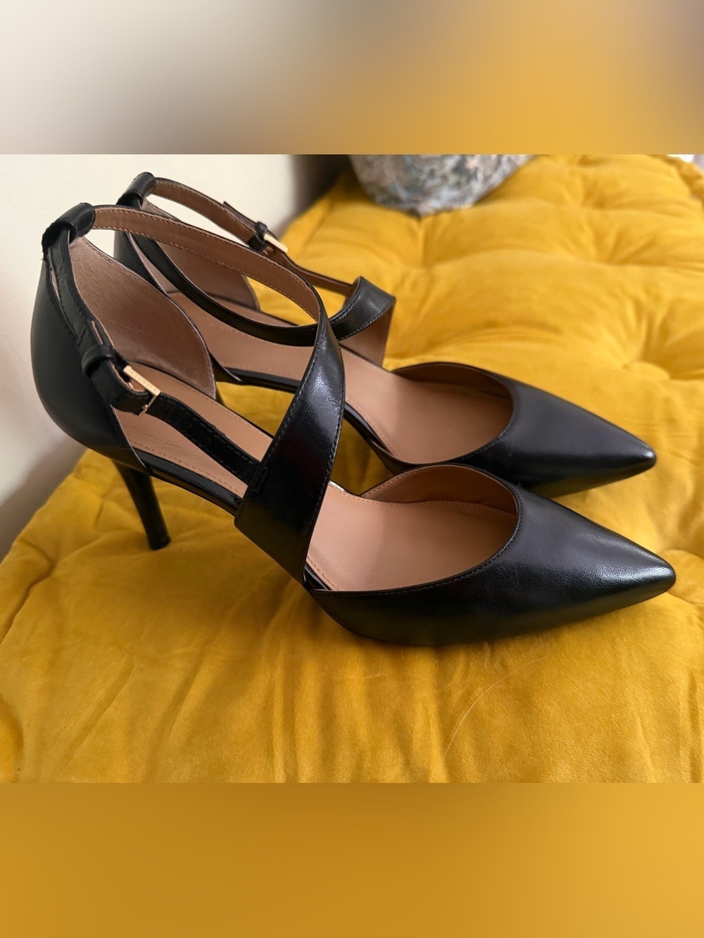 Calvin Klein Black Pointed-Toe Strappy Pump