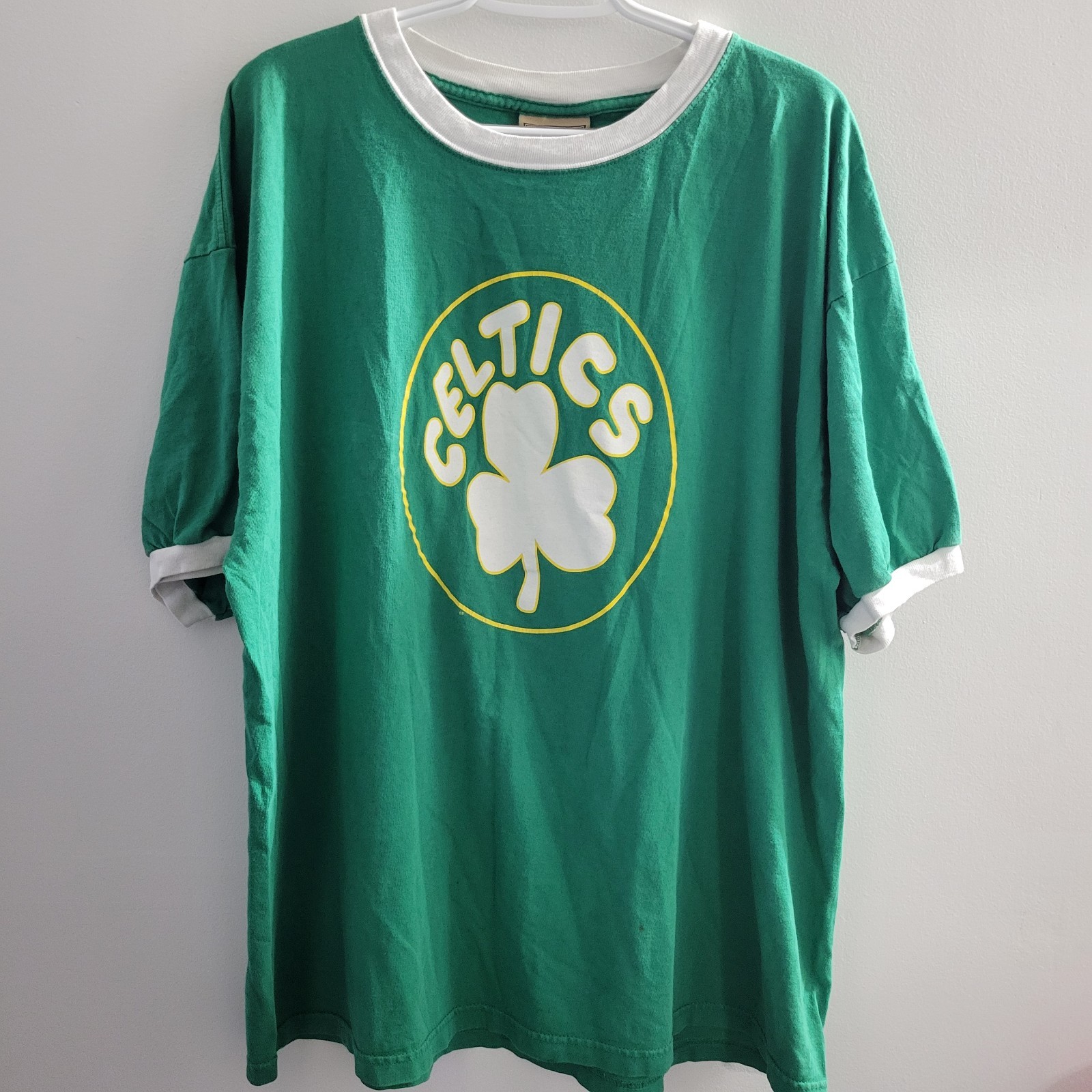 Vintage Majestic Boston Celtics Ringer Tee T-Shirt Size 2XL Made In USA Green