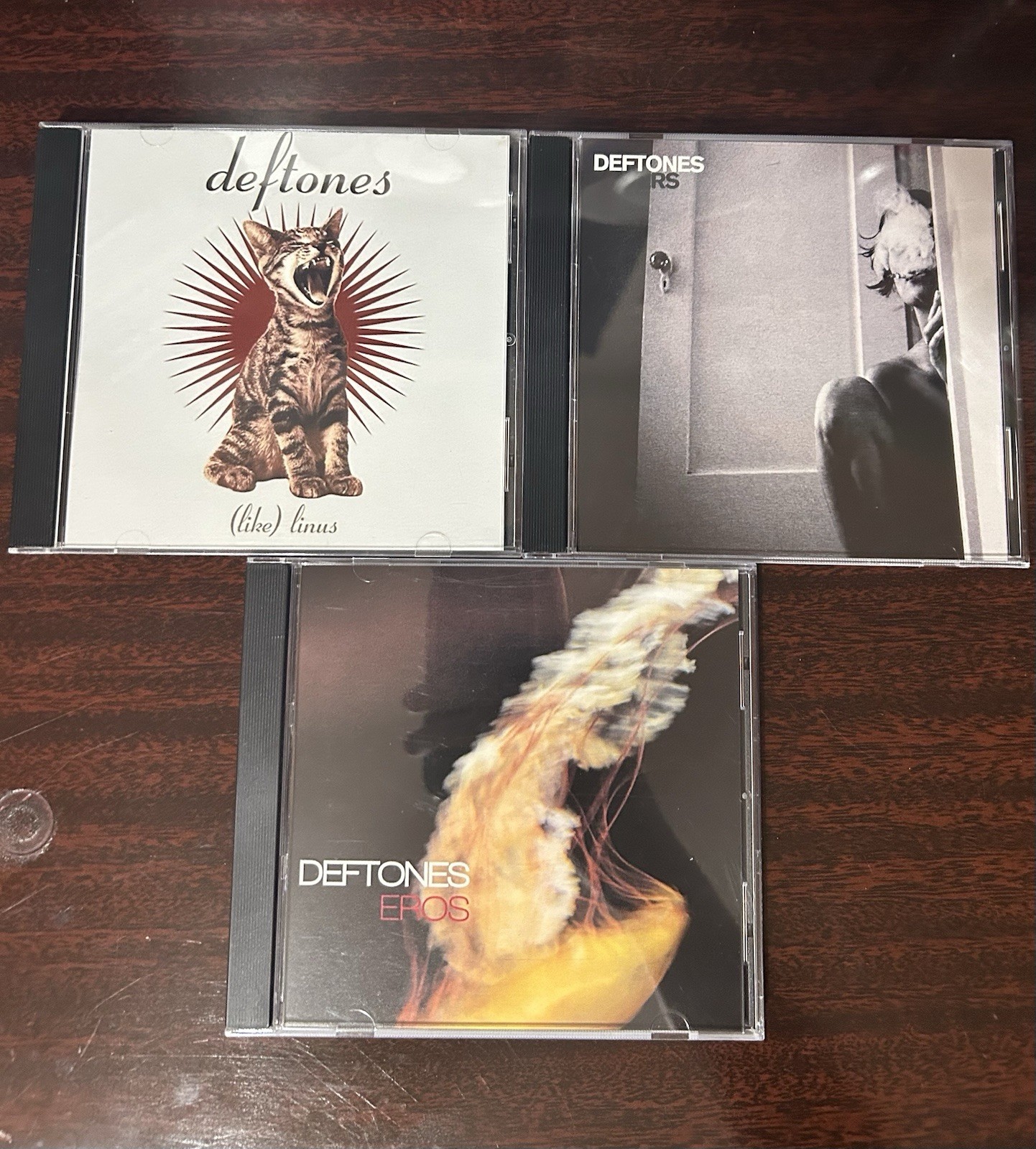 Deftones - (CD) Eros, Covers, Like Linus - Brand New Deftones - (CD) Eros, Covers, Like Linus - Brand New