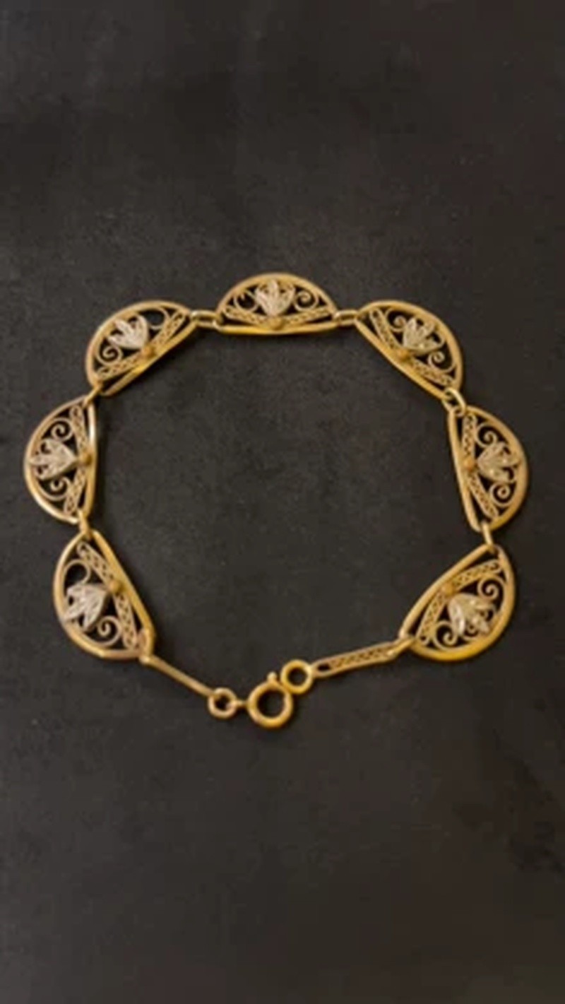Antique French Art Nouveau 18K Two Tone Gold Filigree Bracelet 5.2g